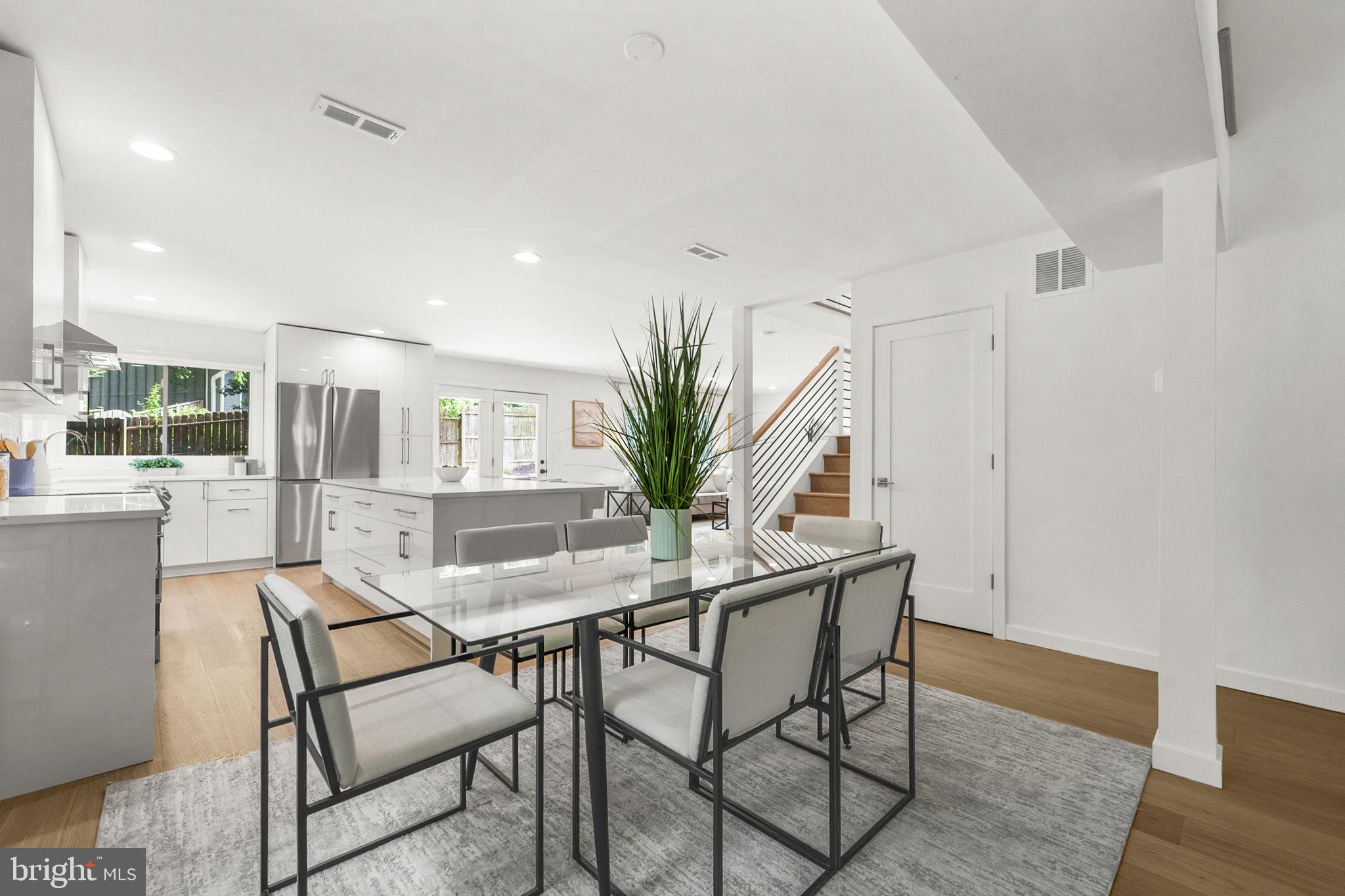 CHANCELLOR FARMS - Residential
