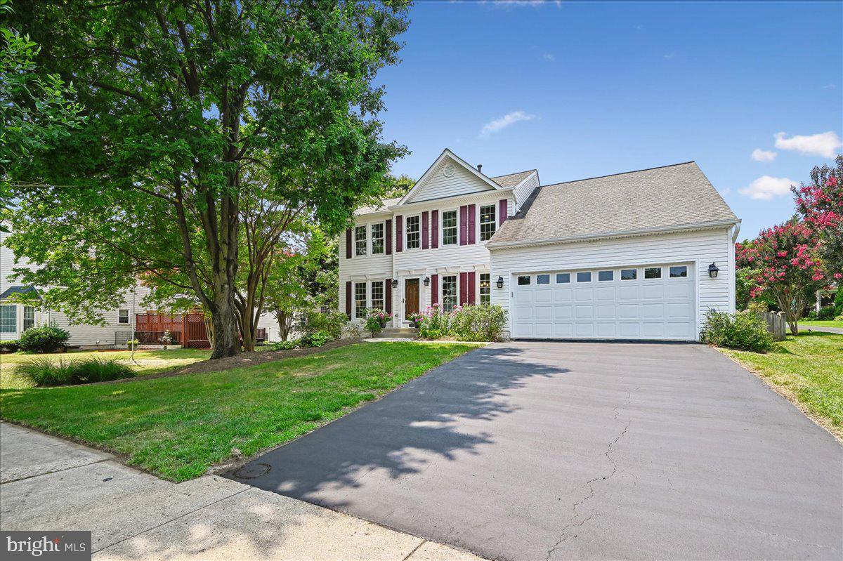 CHAPMAN FARM AT CROFTON - Residential