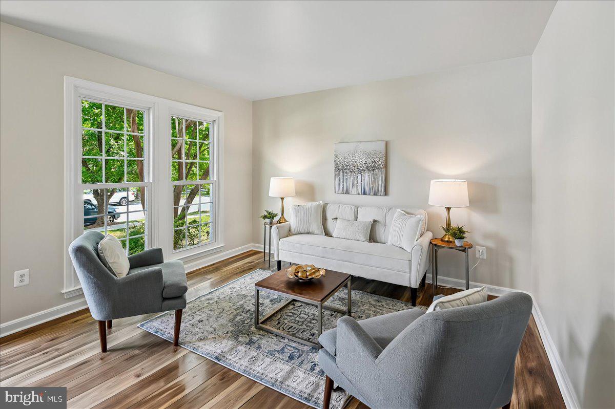CHAPMAN FARM AT CROFTON - Residential