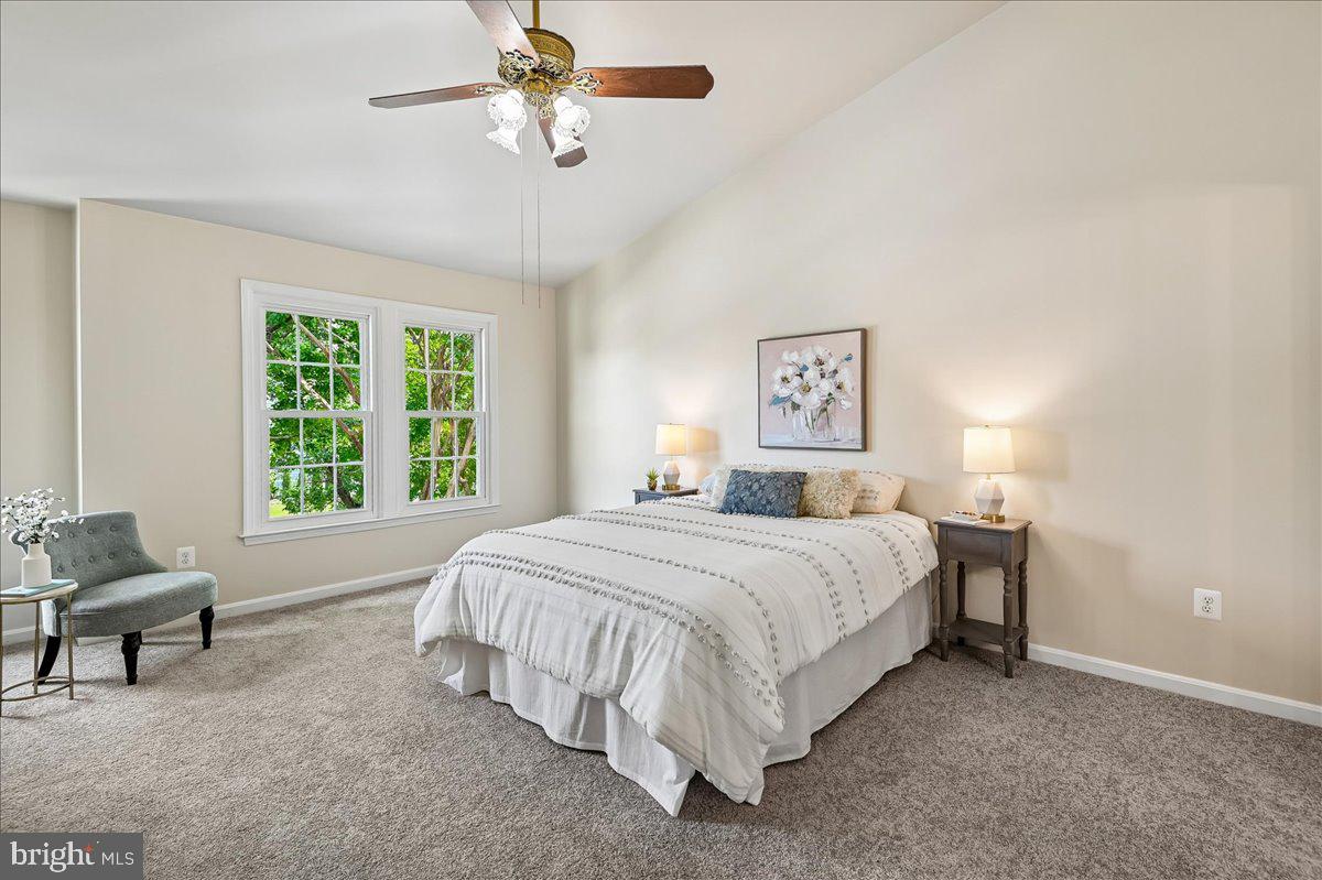 CHAPMAN FARM AT CROFTON - Residential