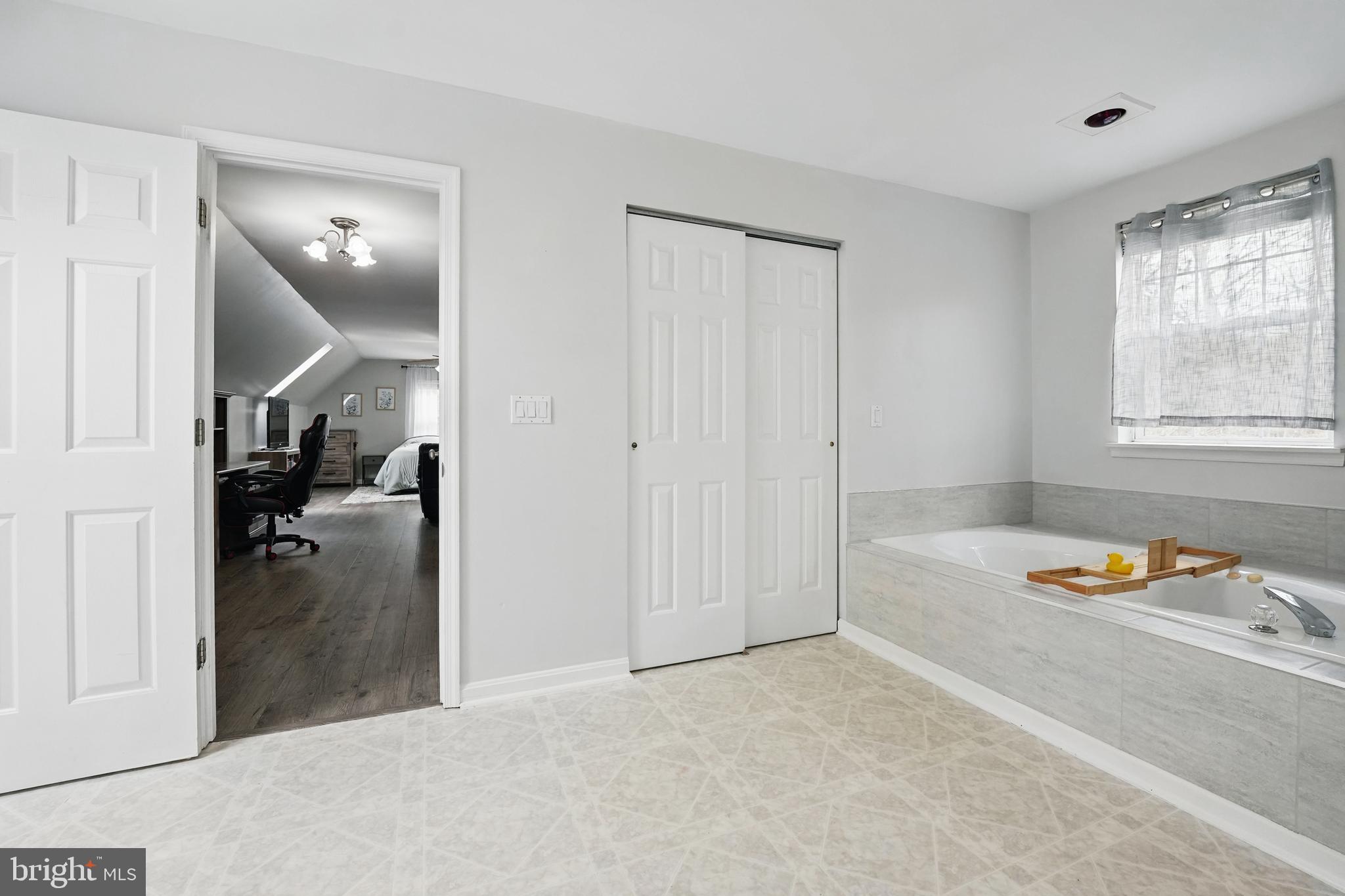 KELFORD ESTATES - Residential