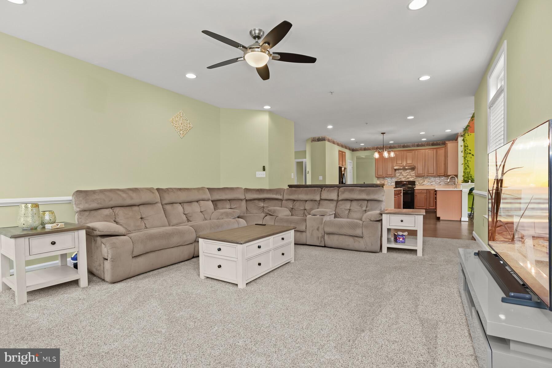OAKLANDS-PLAT 1> - Residential