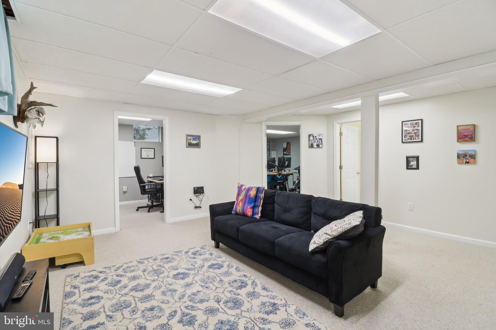 MONTCLAIR - Residential