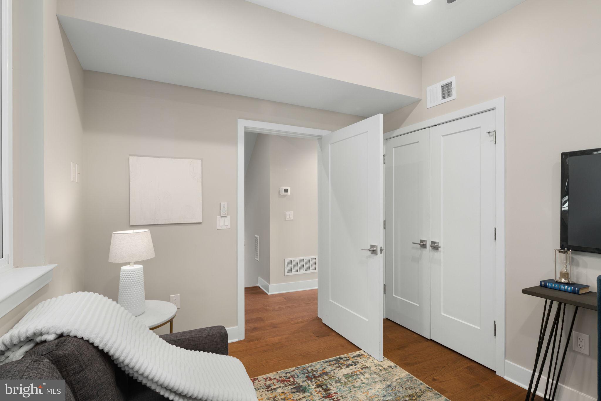 WEST POPLAR - Residential