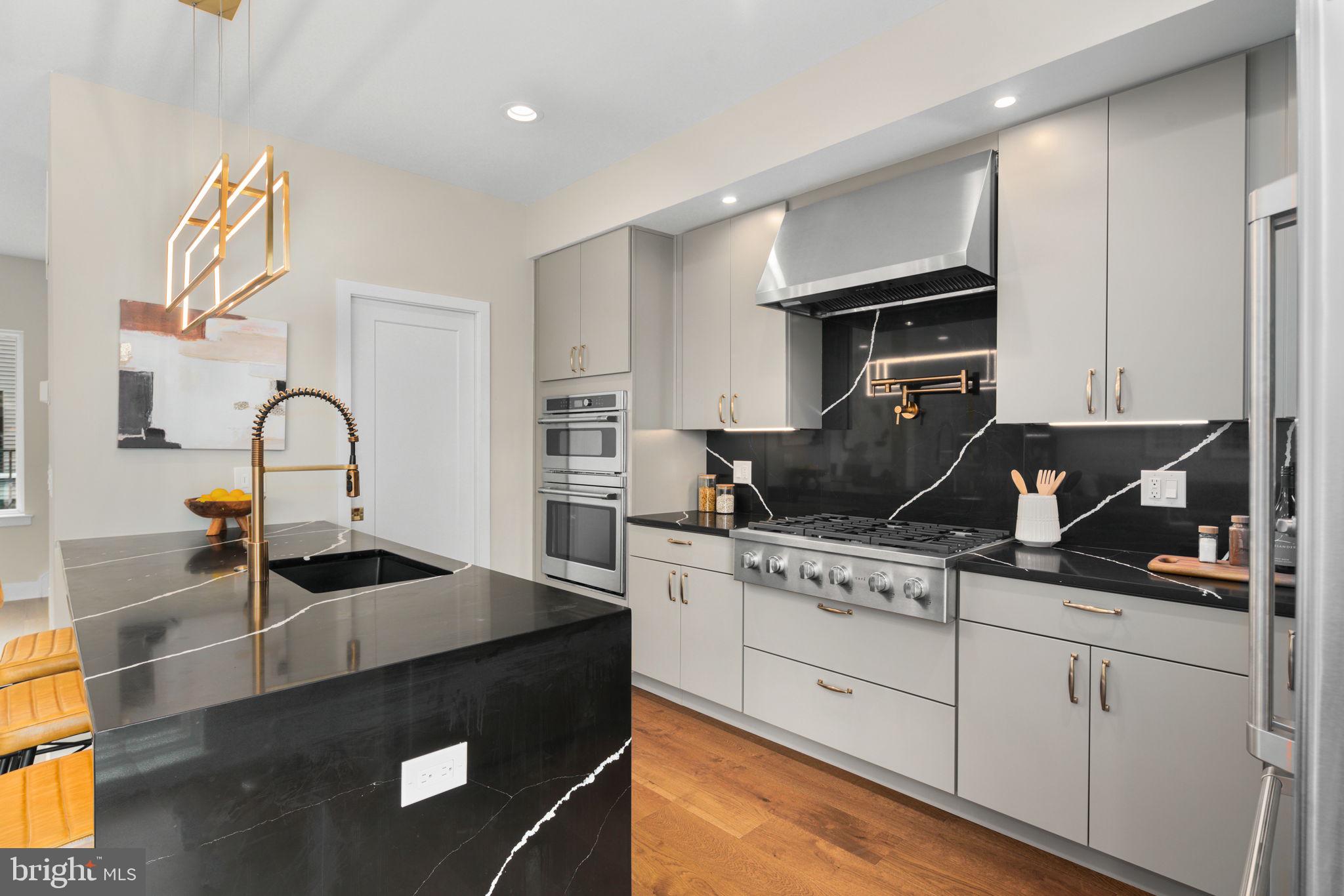 WEST POPLAR - Residential