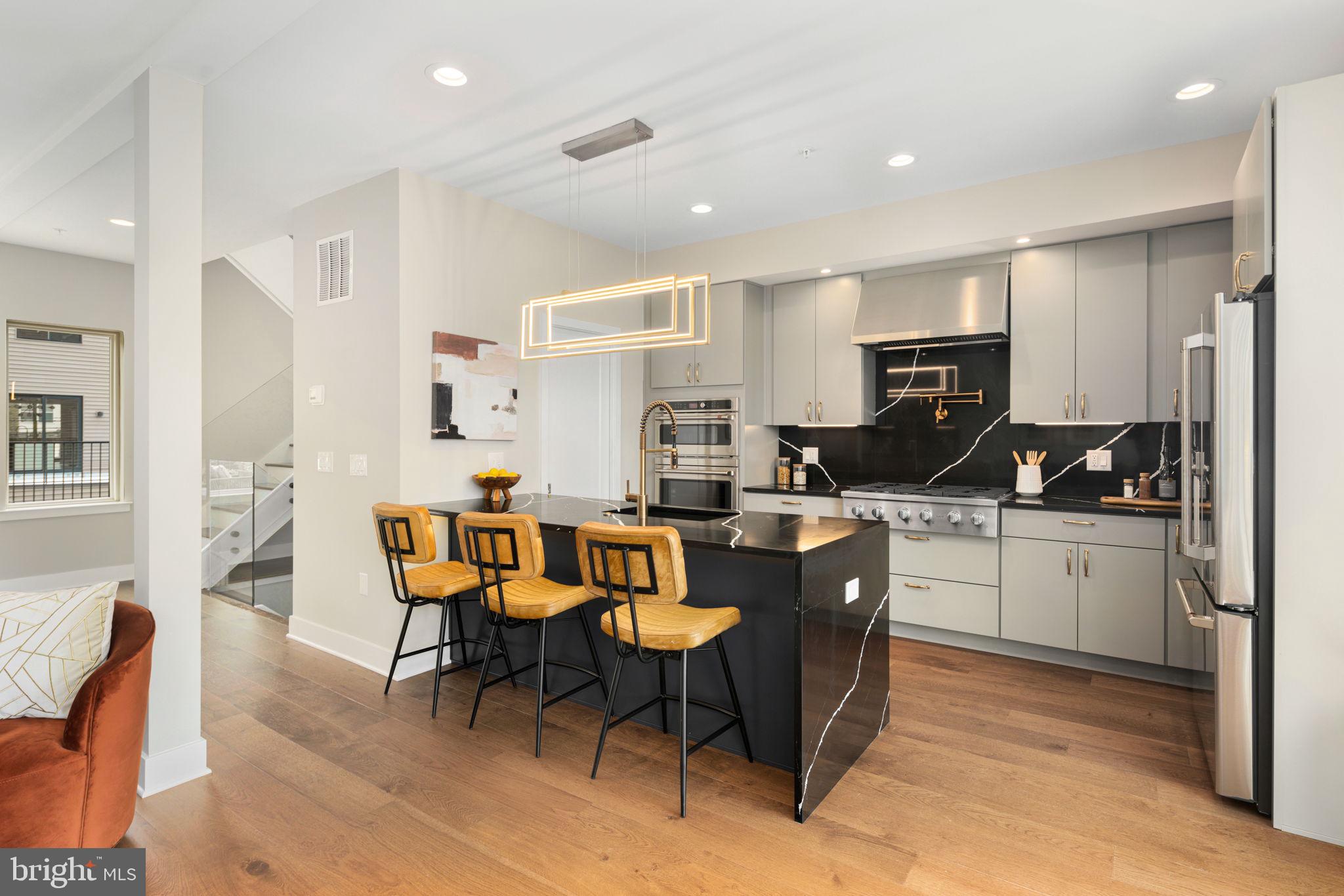 WEST POPLAR - Residential