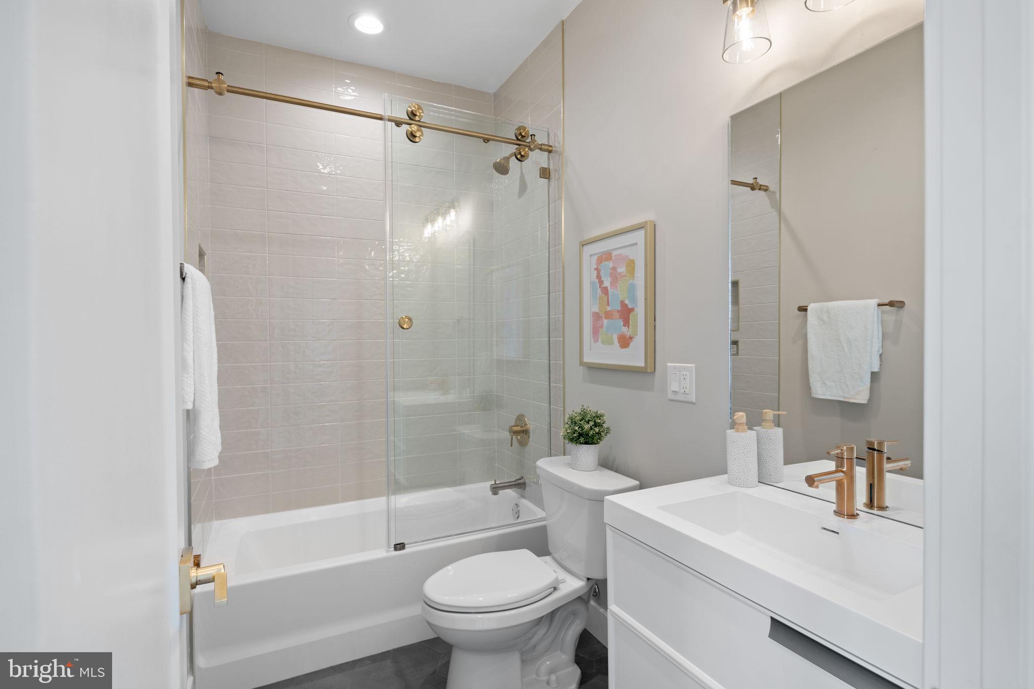 WEST POPLAR - Residential