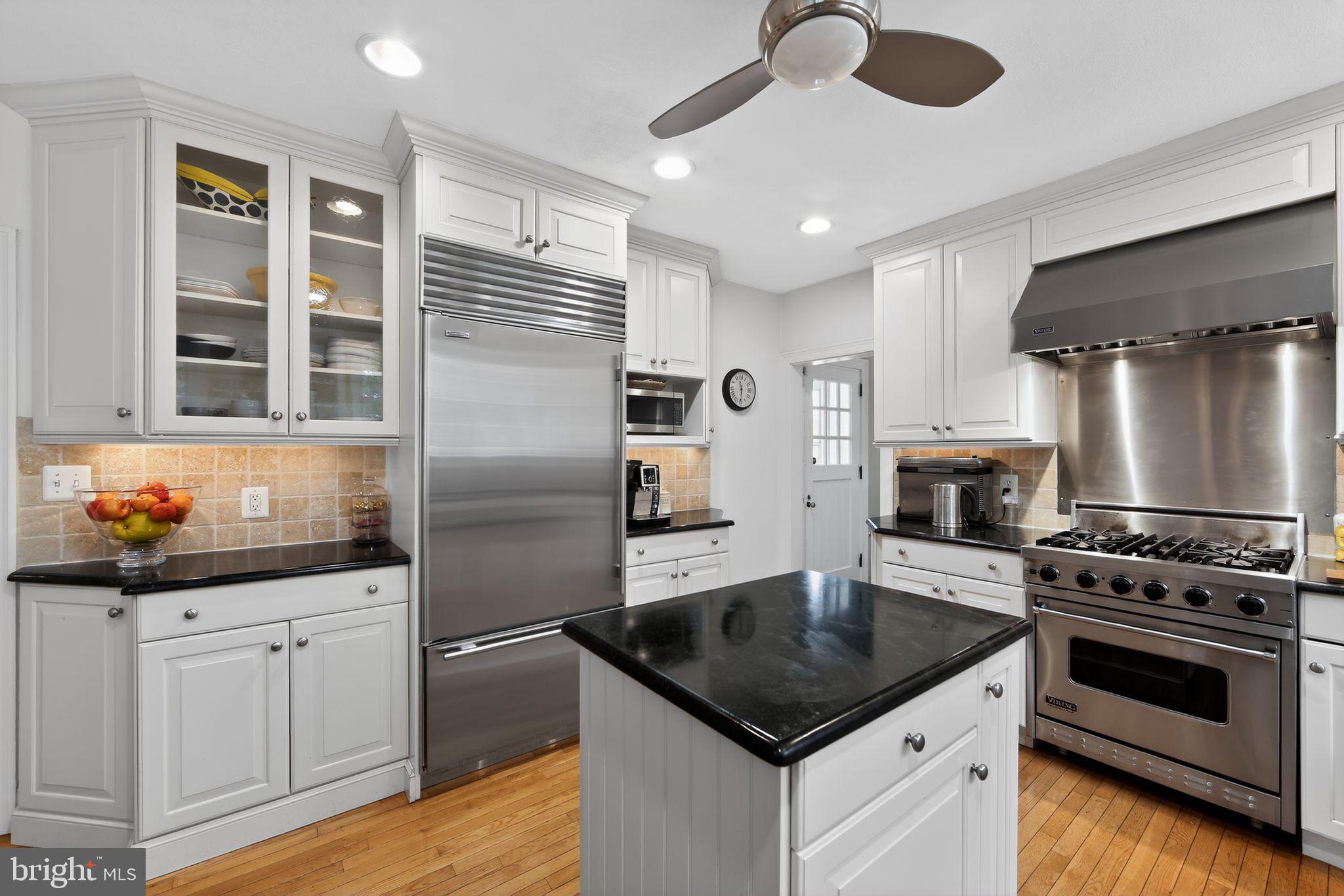 DOWNTOWN WAYNE - Residential