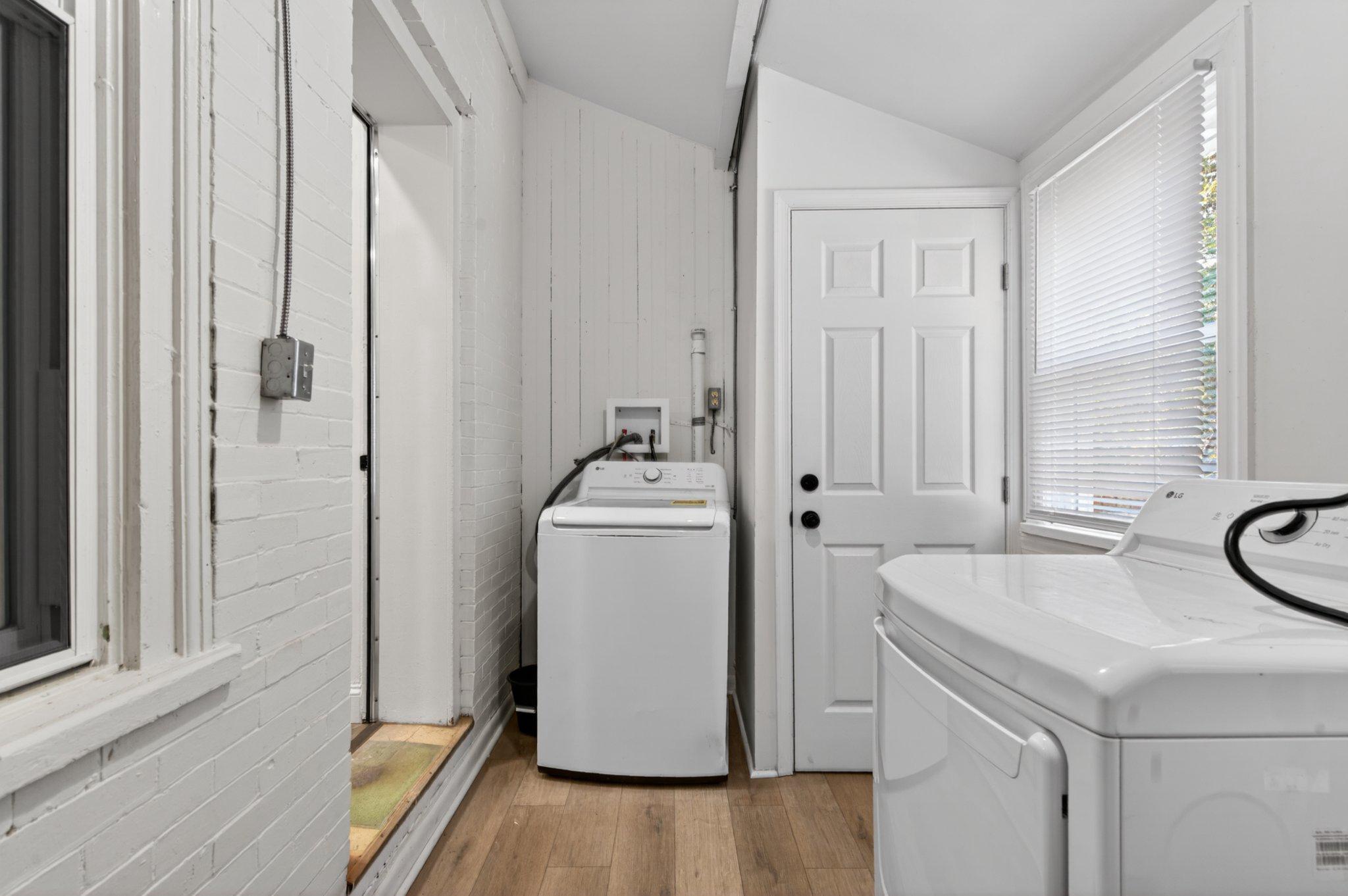 WEST PHILADELPHIA - Residential Income