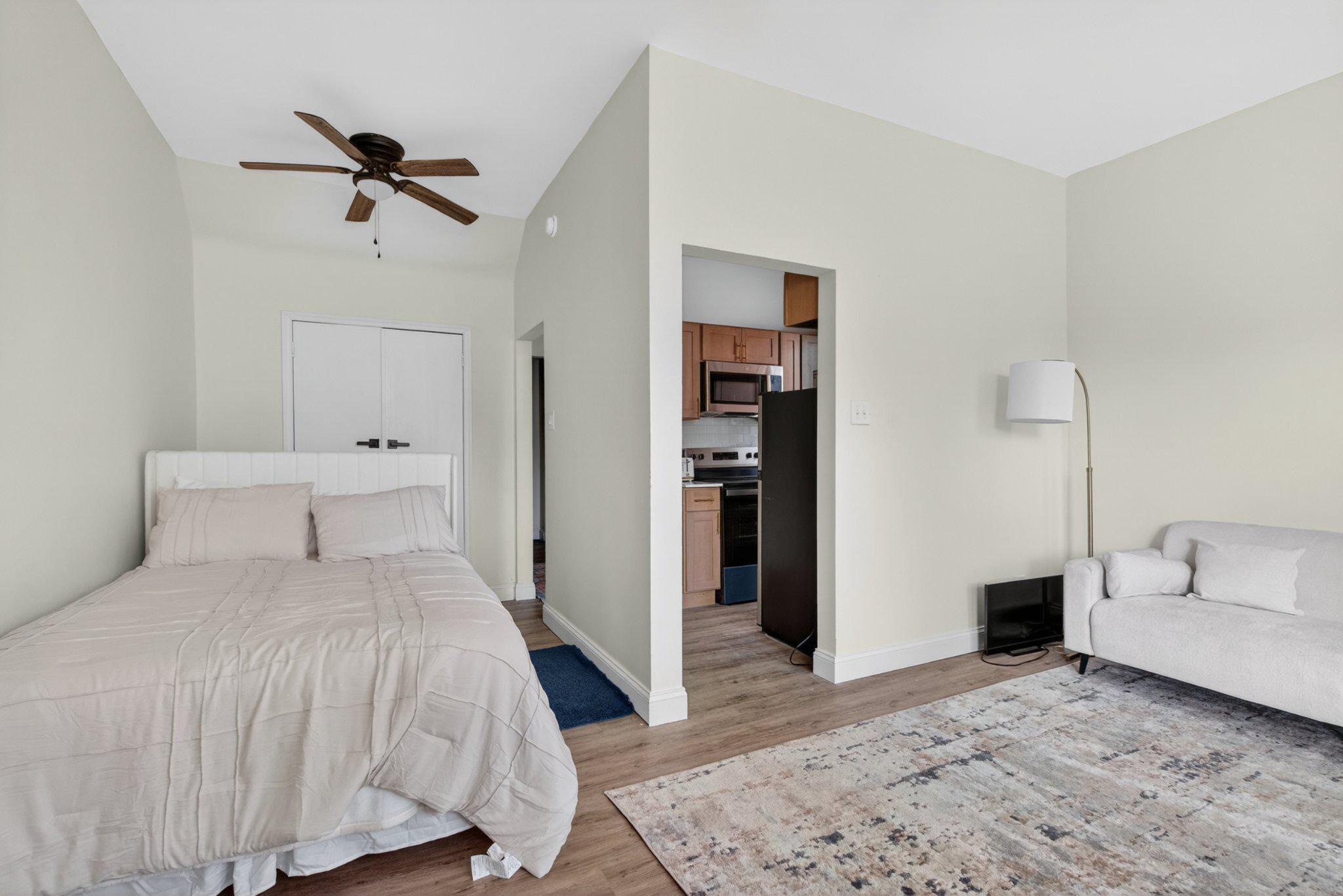 WEST PHILADELPHIA - Residential Income