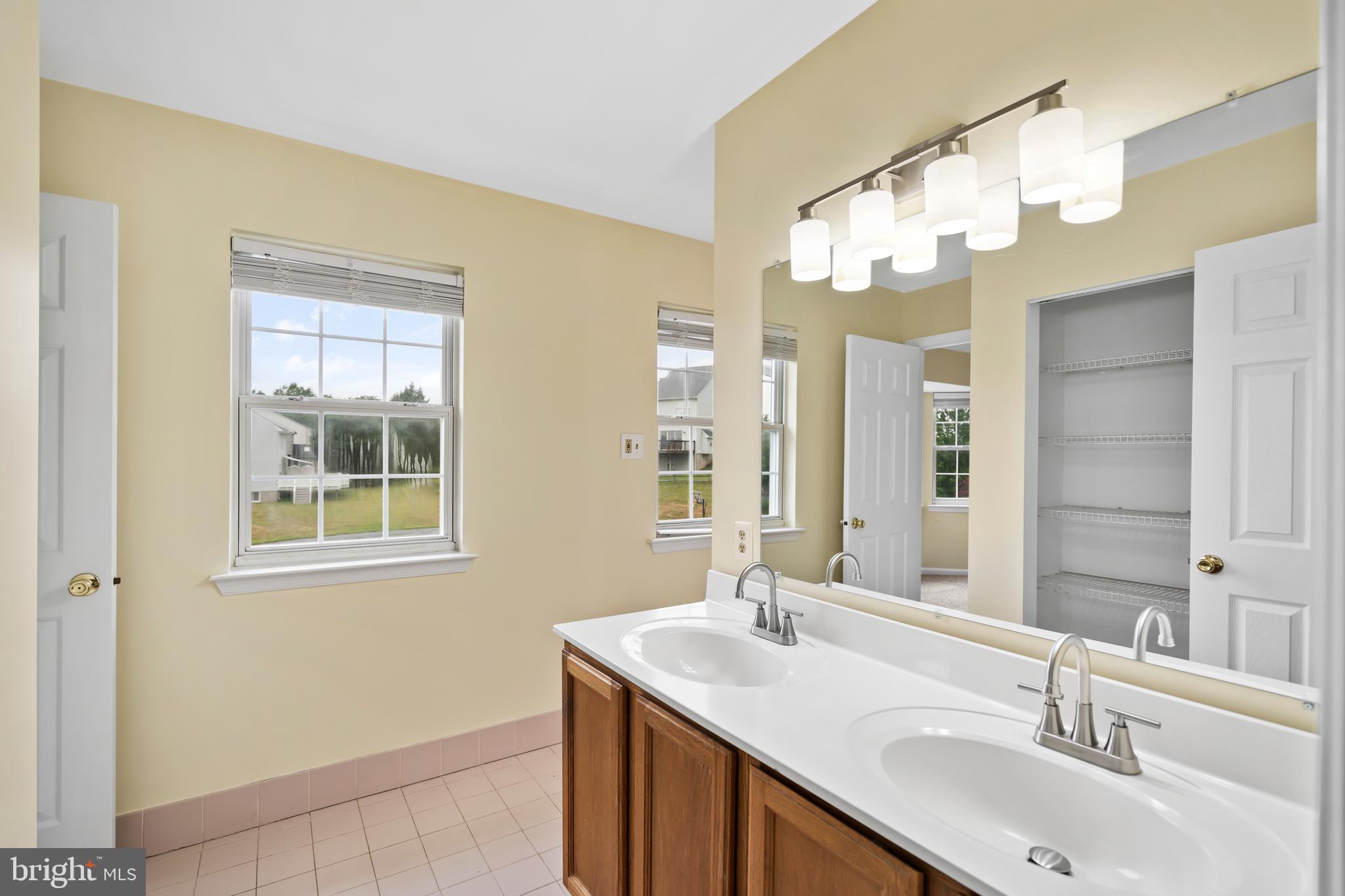 CRANBERRY ESTATES - Residential