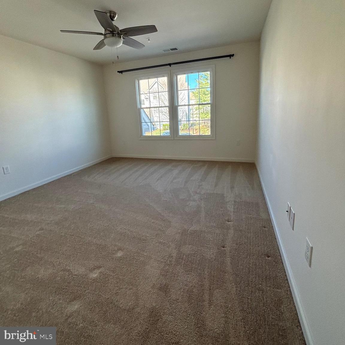 BRIDGEPORT CONDO PHASE 2 - Residential Lease