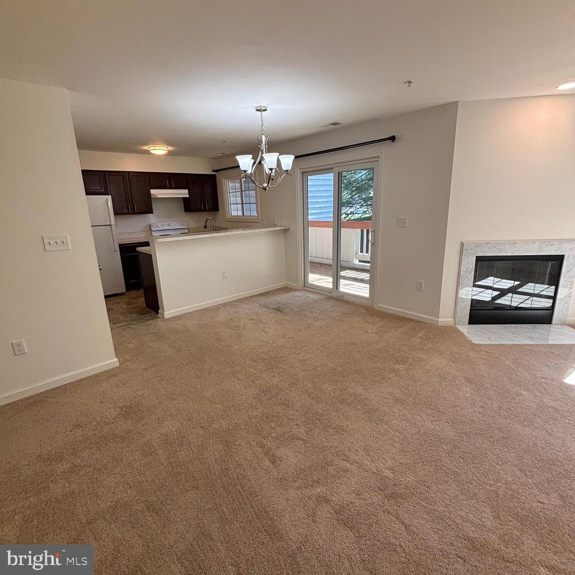 BRIDGEPORT CONDO PHASE 2 - Residential Lease