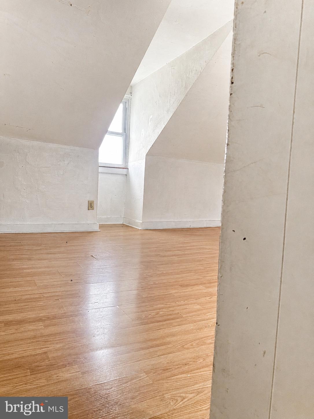 SOUTH END - Residential