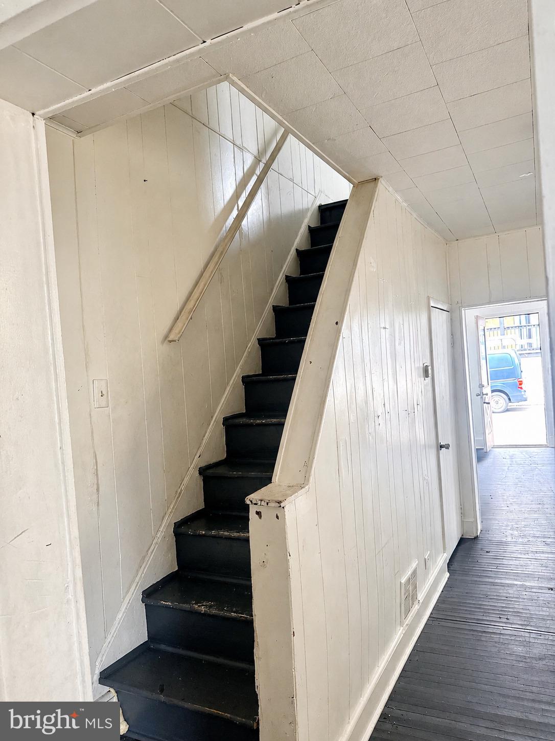 SOUTH END - Residential