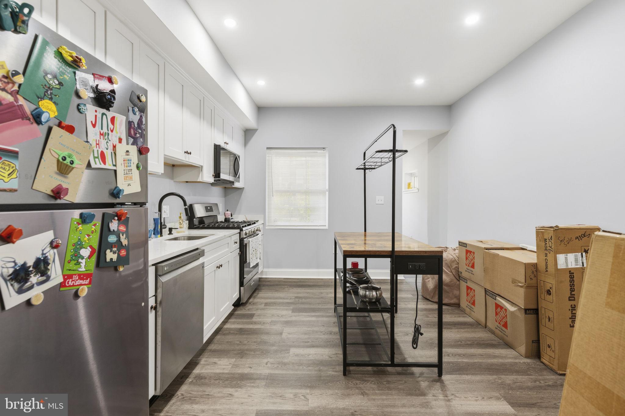 CLIFTON PARK - Residential