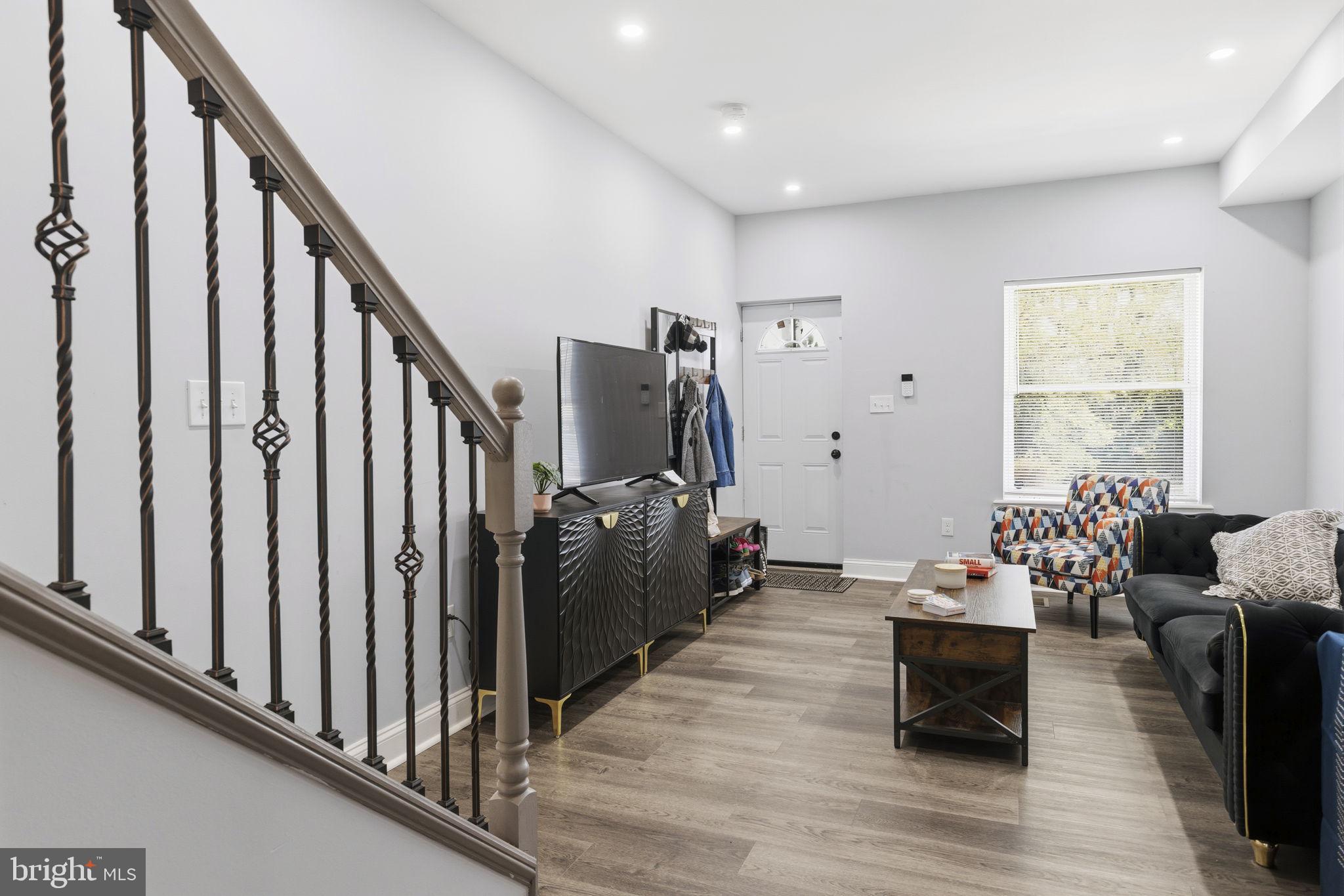 CLIFTON PARK - Residential