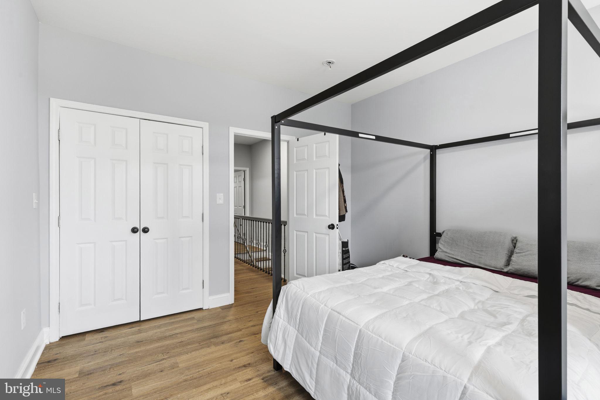 CLIFTON PARK - Residential