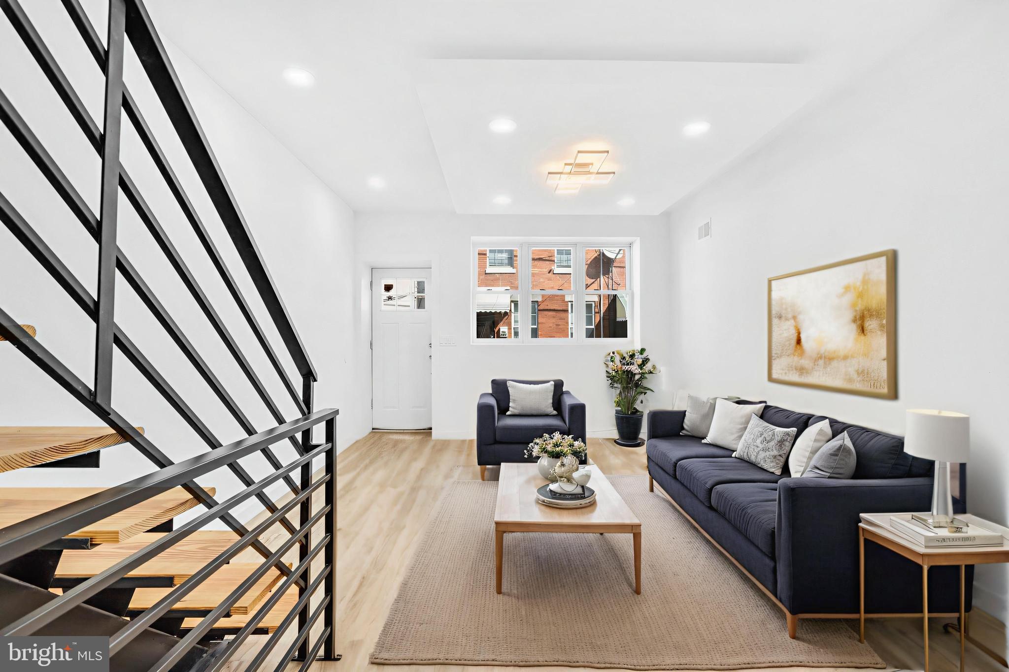 PASSYUNK SQUARE - Residential