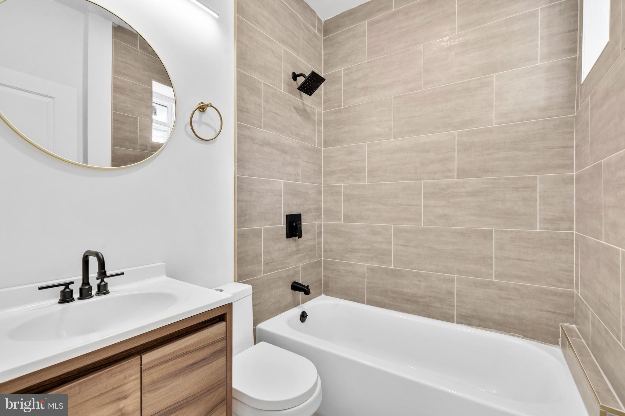PASSYUNK SQUARE - Residential