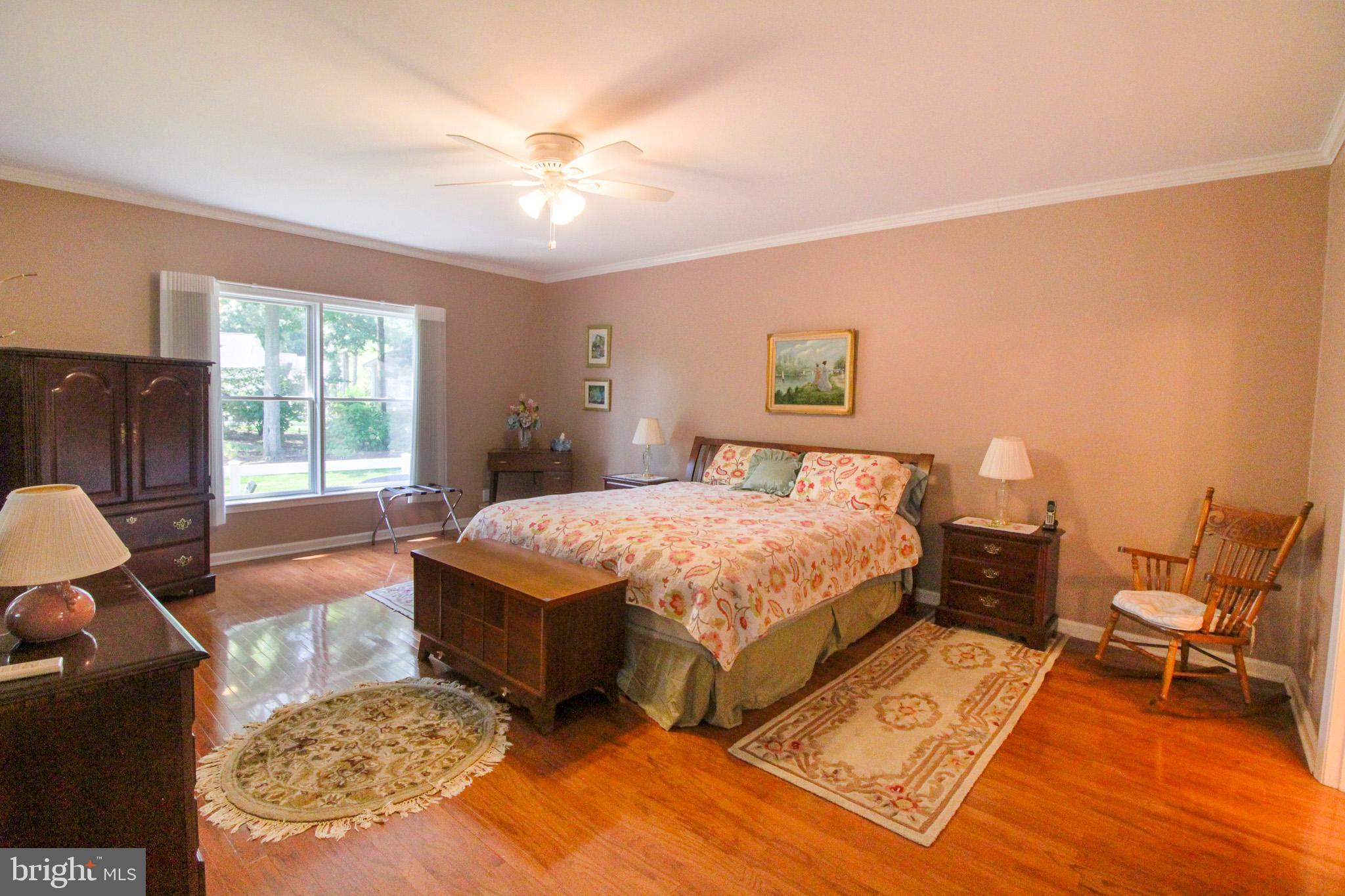 BAYWOOD - Residential