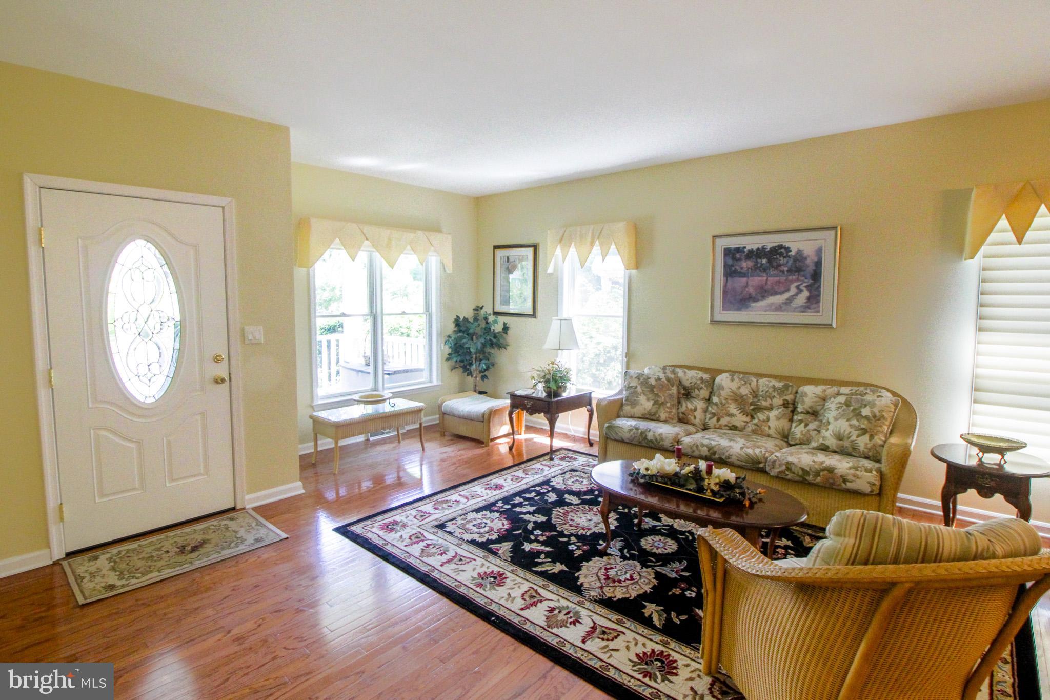 BAYWOOD - Residential
