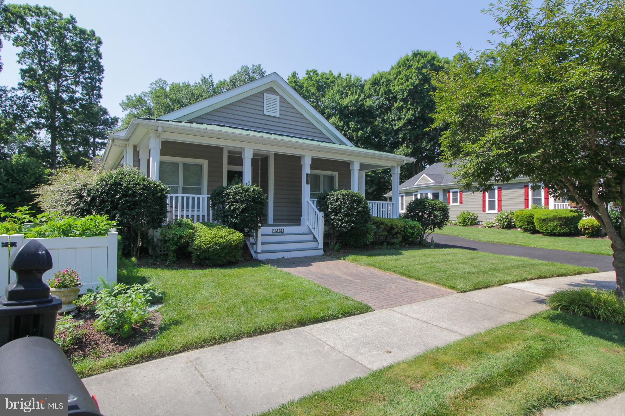 BAYWOOD - Residential