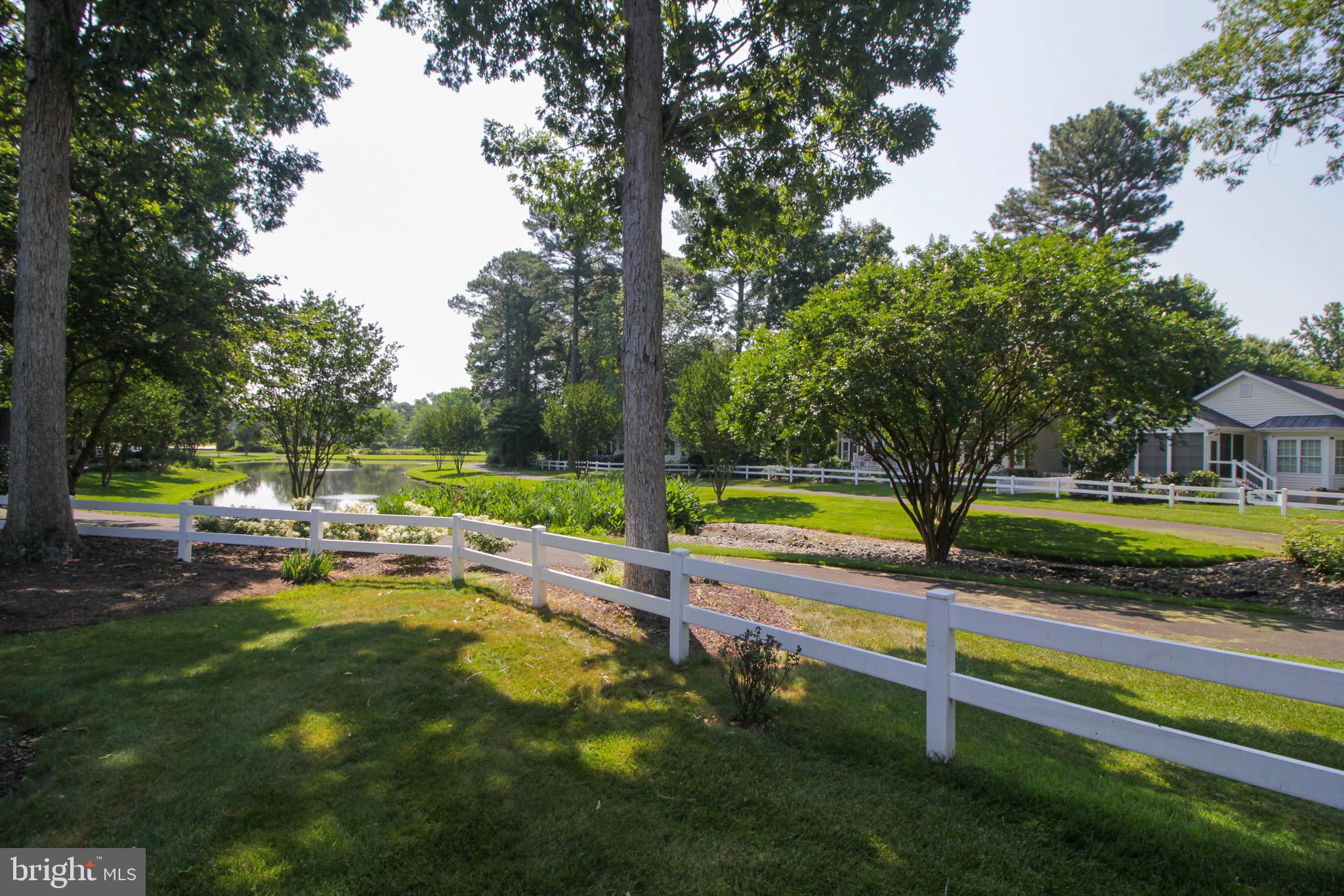 BAYWOOD - Residential