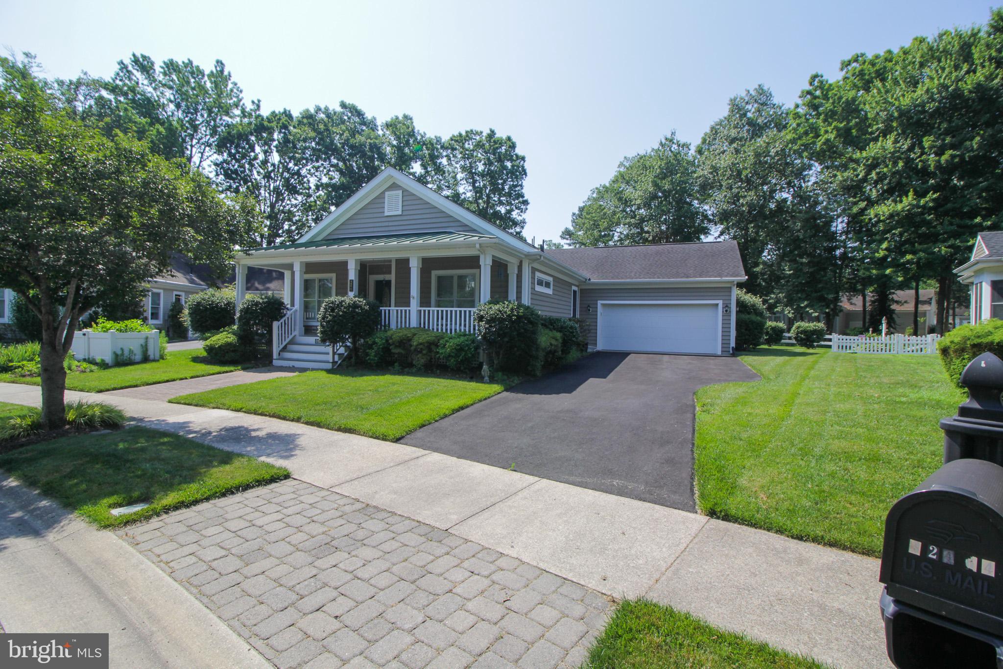 BAYWOOD - Residential