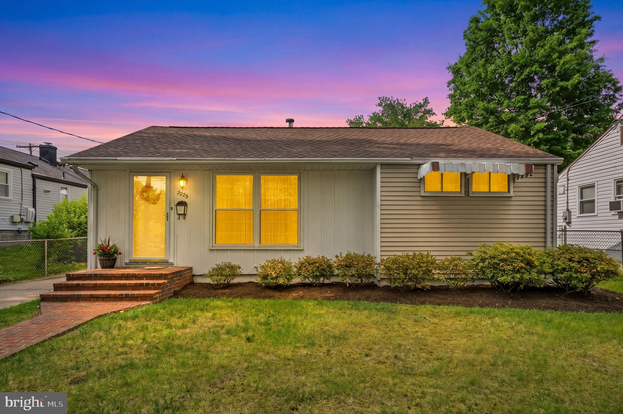 HOMEWOOD - Residential