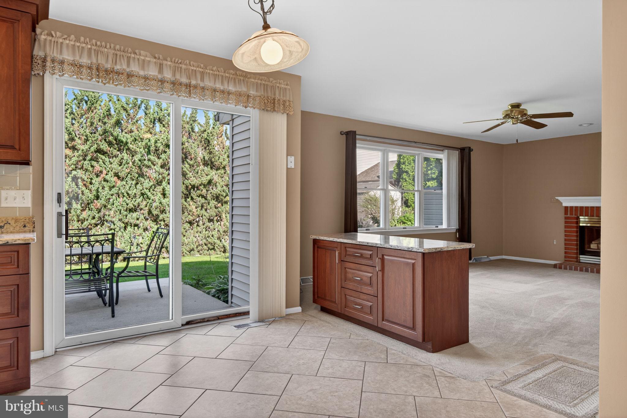 THE OAKS - Residential