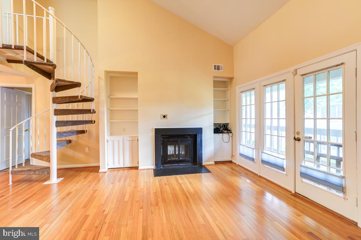 WATERS HOUSE - Residential Lease