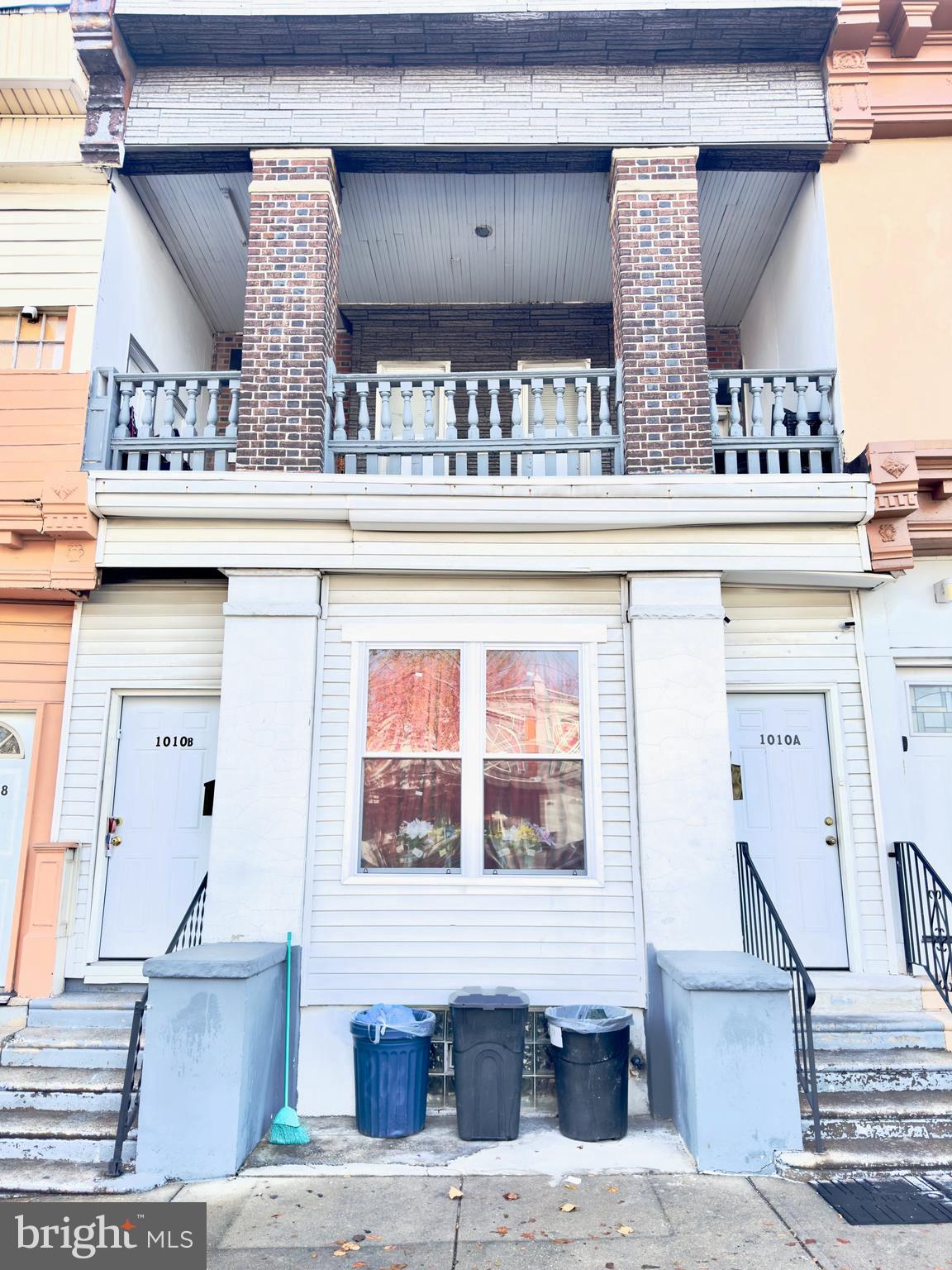 **Investor Special** 

Two unit investment property that is fully leased in the Hunting Park area of North Philly

Unit A is a charming  3 bed 2 bath home and a spacious front room. 

Unit B is a 3 bed 2 bath home and both units have a stable long time tenant that keeps the house in great condition. 

Current cap rate of 7.69% and great income potential!

Property is AS-IS - Owner will not make any repairs 

Contact me to arrange a time that suits your schedule to tour this great opportunity!