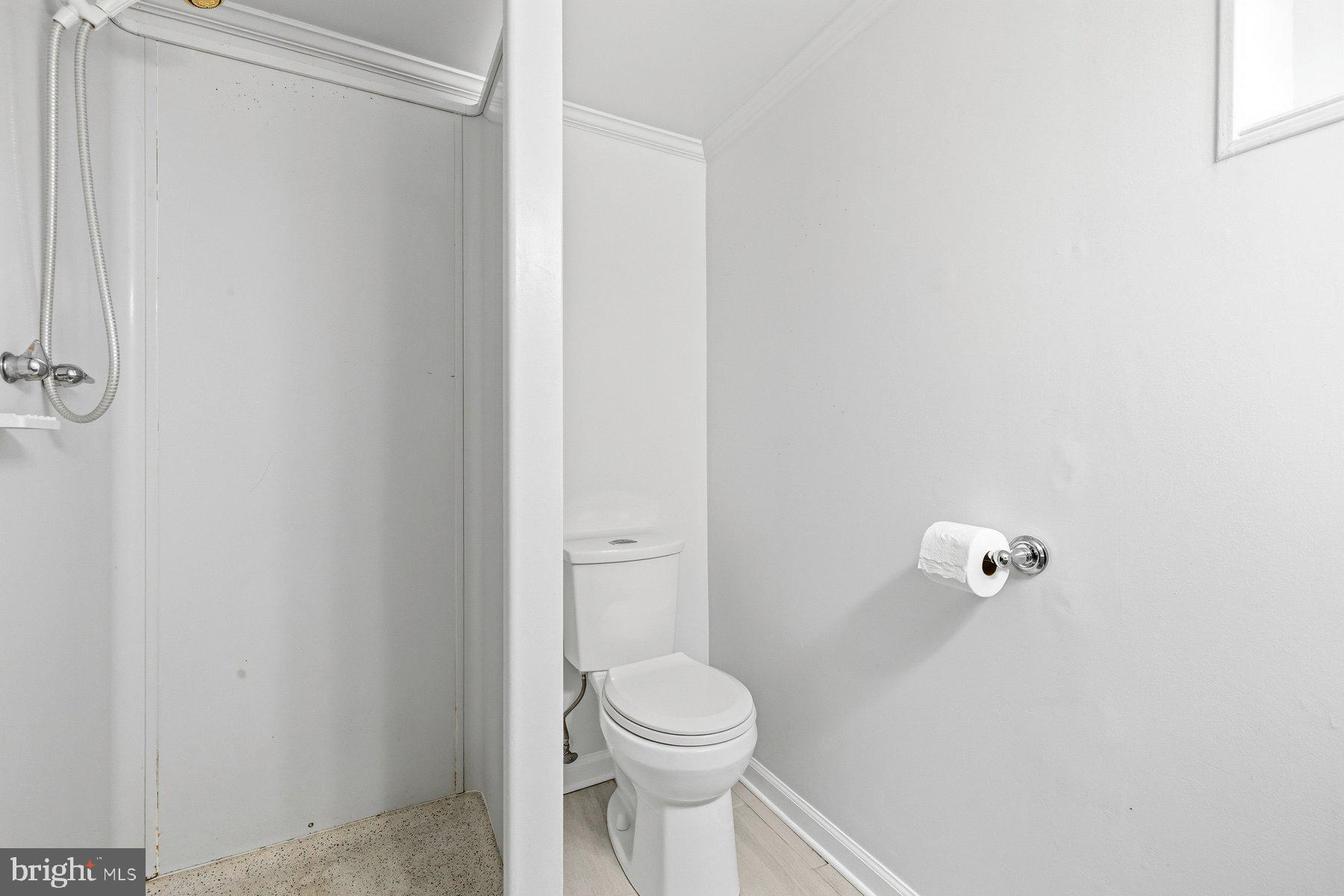 SPRINGBROOK MANOR - Residential