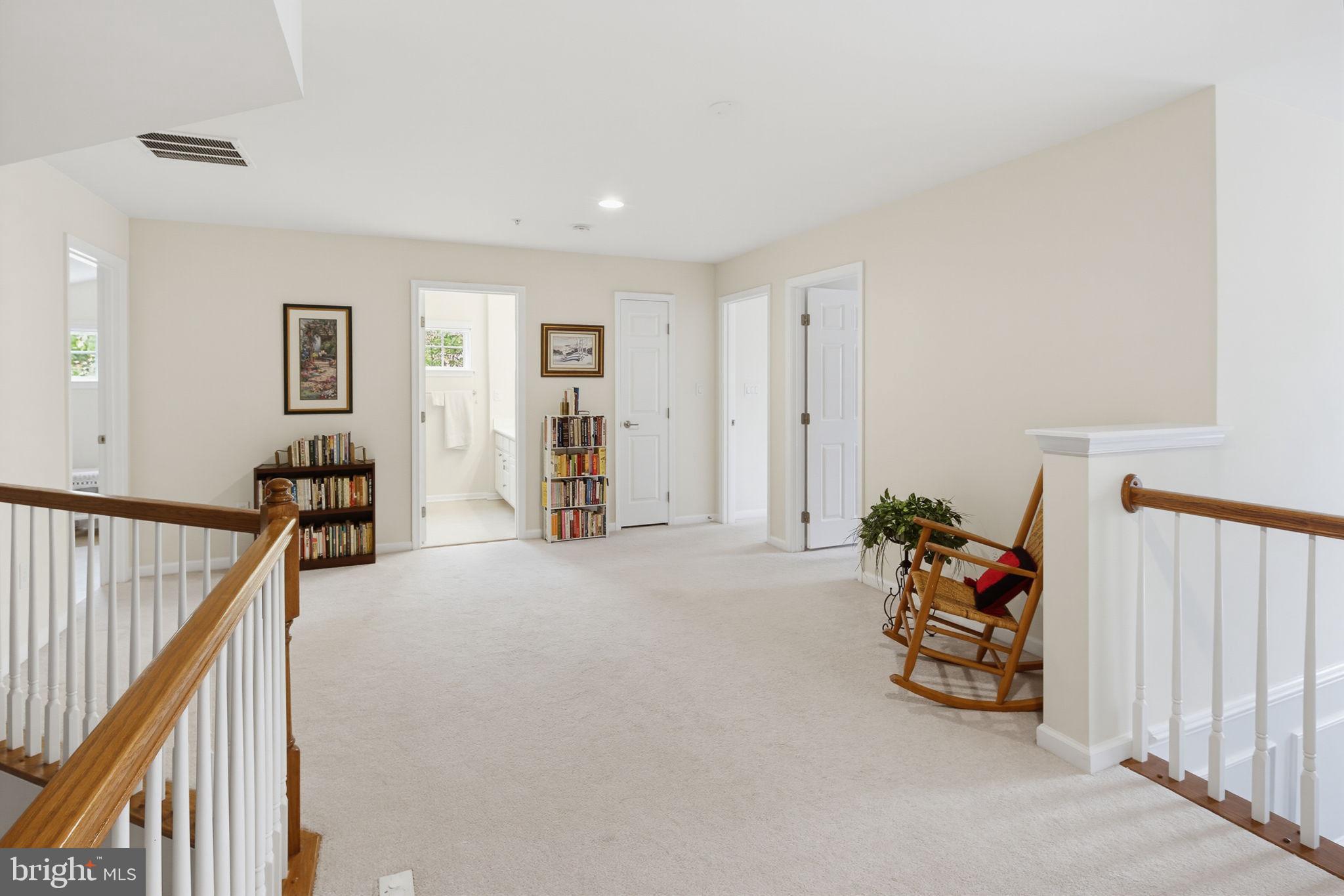HEARTHSTONE AT VILLAGE CREST CONDOMINIUMS - Residential