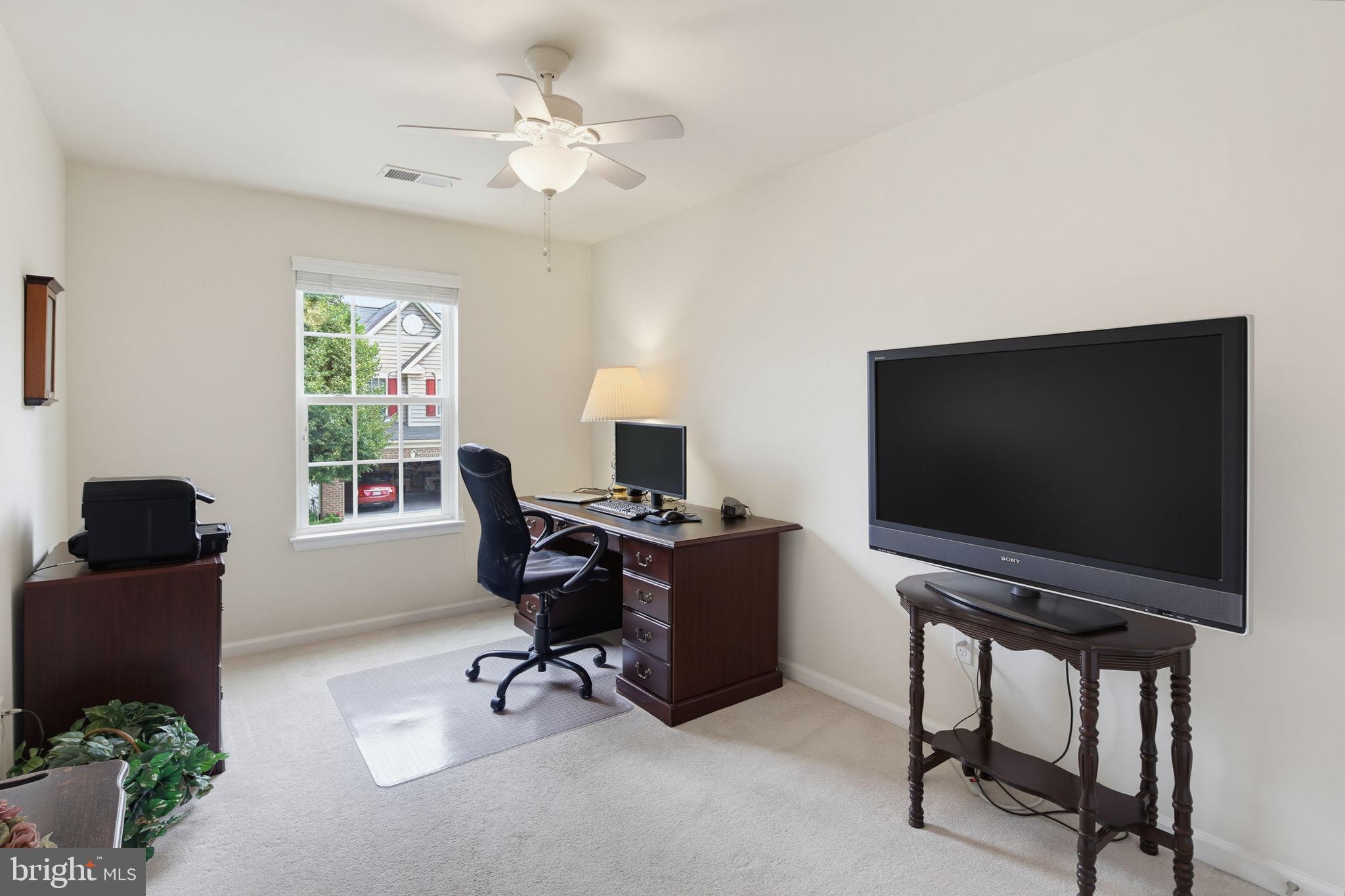 HEARTHSTONE AT VILLAGE CREST CONDOMINIUMS - Residential