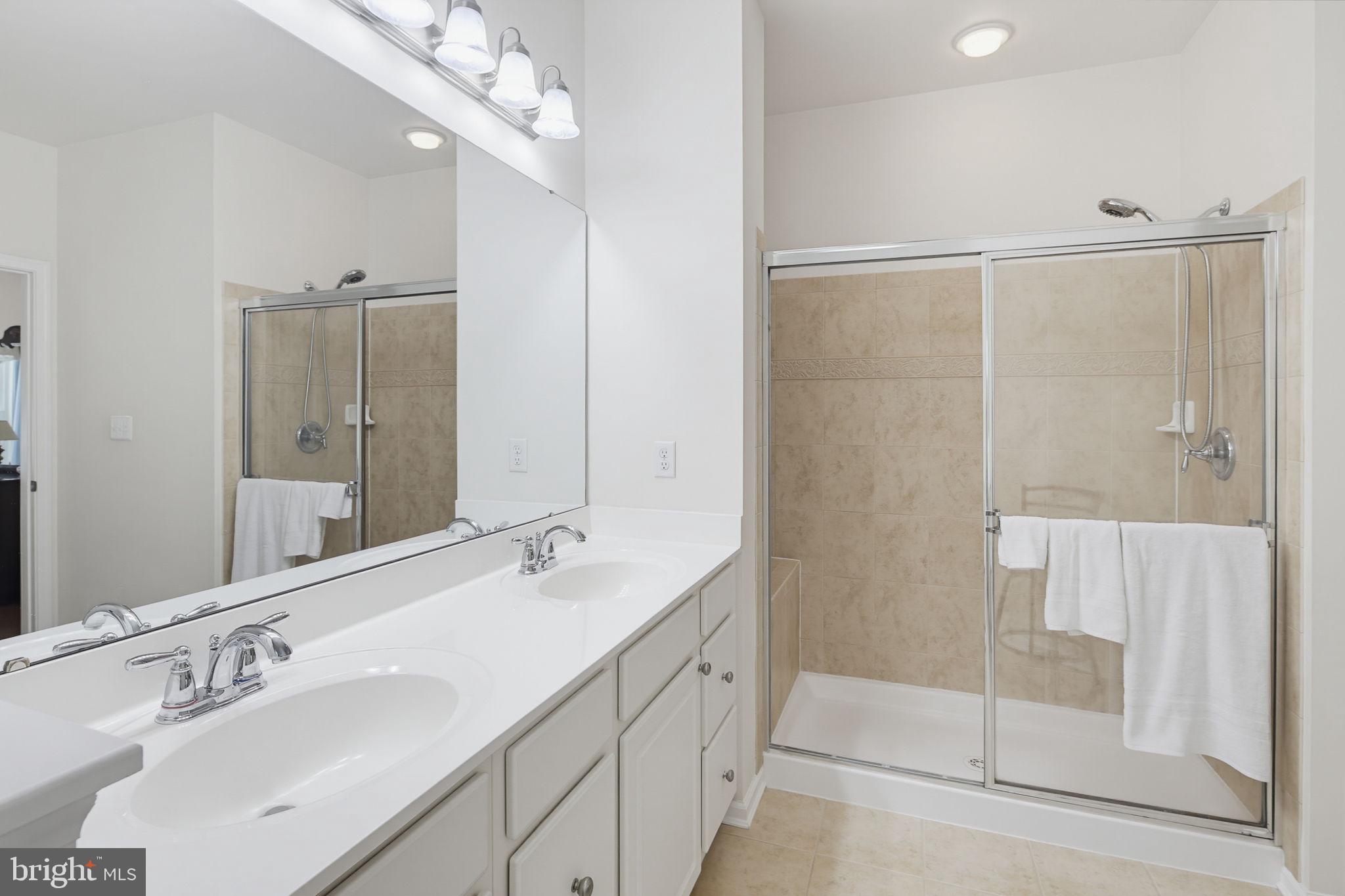 HEARTHSTONE AT VILLAGE CREST CONDOMINIUMS - Residential