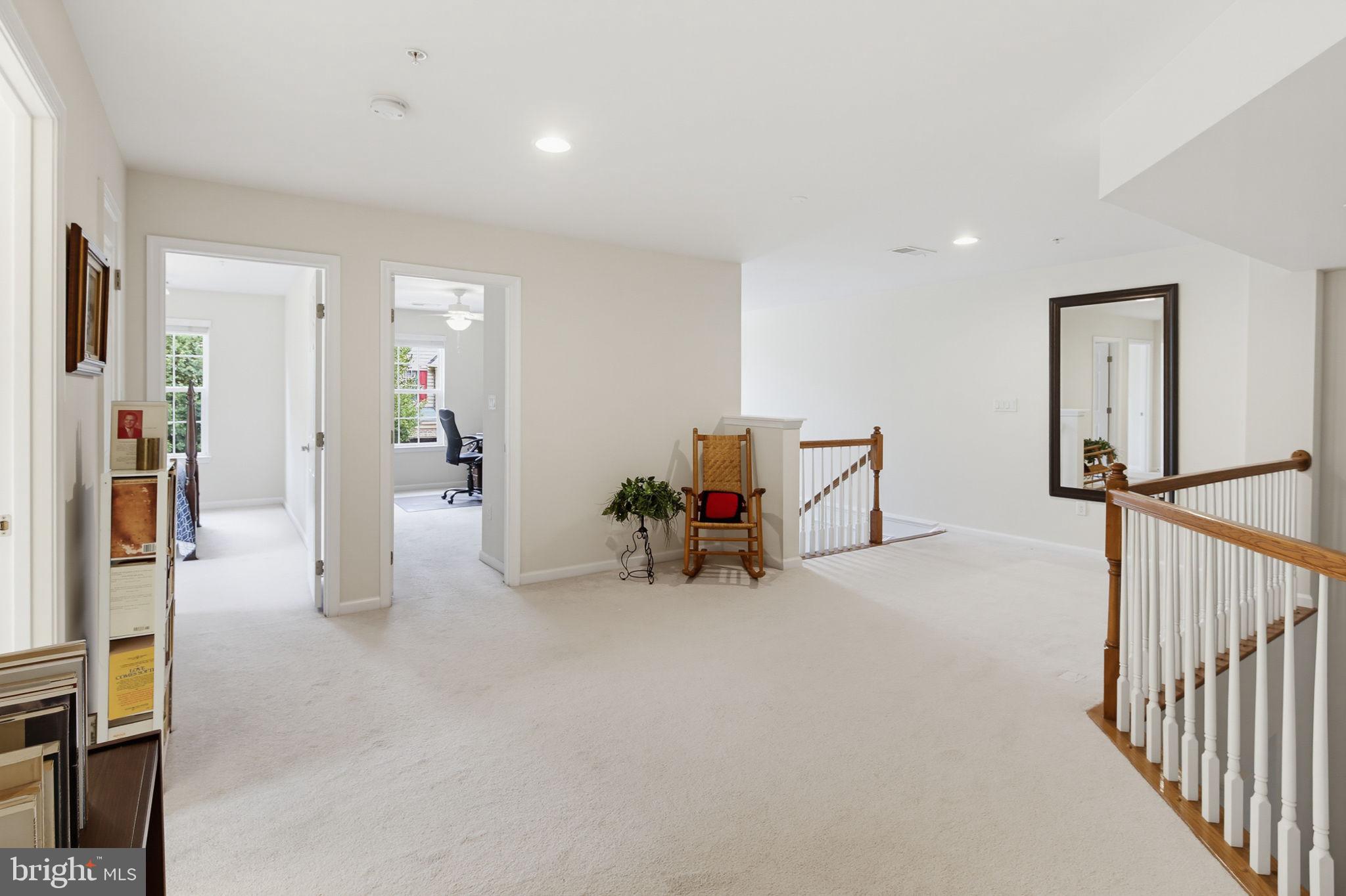 HEARTHSTONE AT VILLAGE CREST CONDOMINIUMS - Residential
