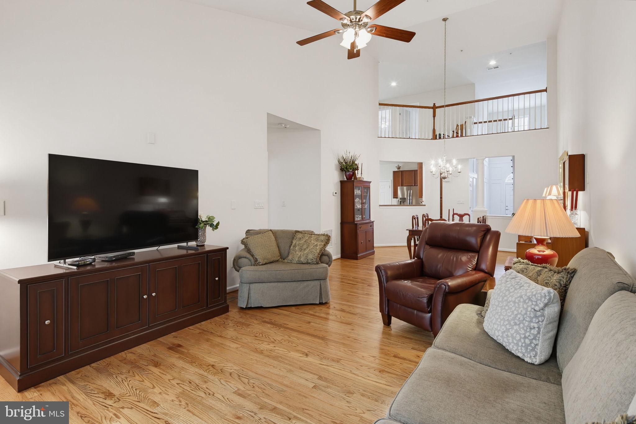 HEARTHSTONE AT VILLAGE CREST CONDOMINIUMS - Residential