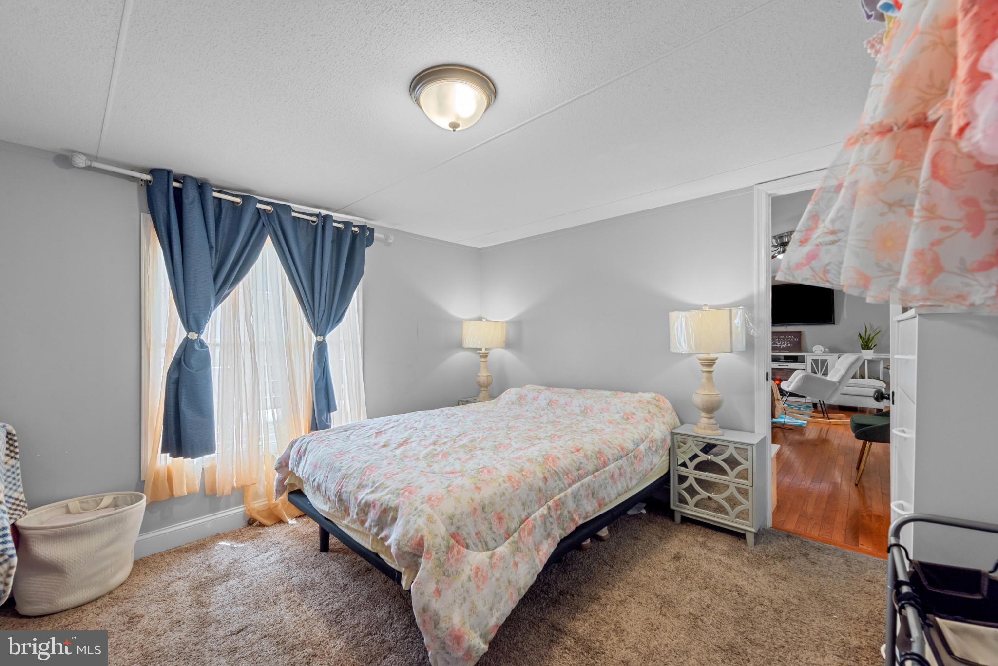 HARFORD VILLAGE - Residential
