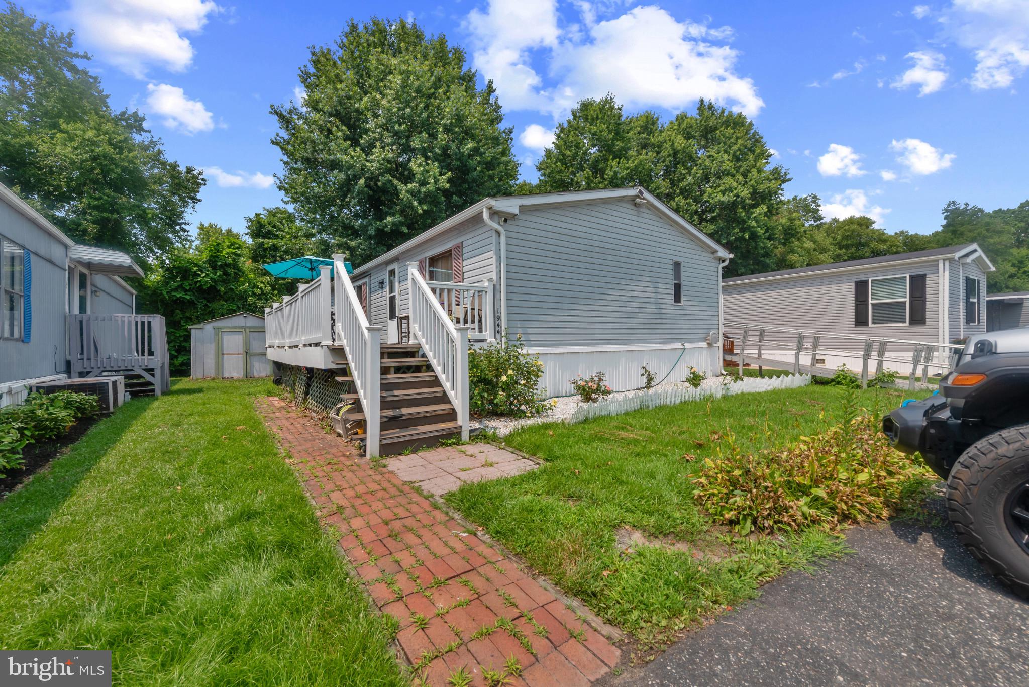 HARFORD VILLAGE - Residential