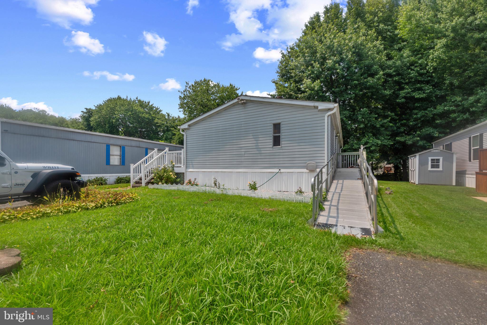 HARFORD VILLAGE - Residential