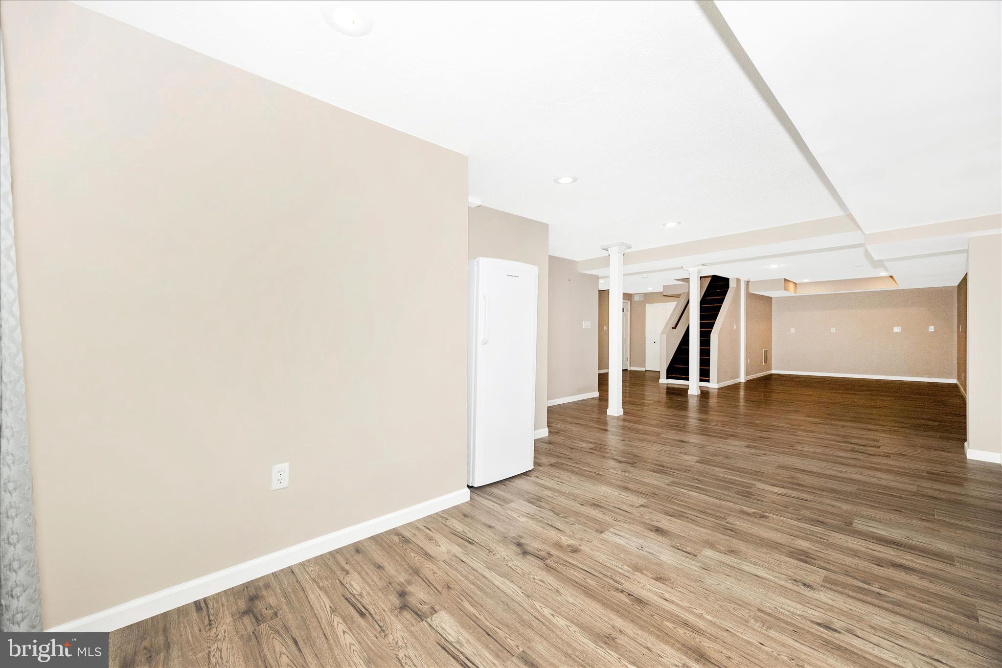 FORD ROAD ACRES - Residential