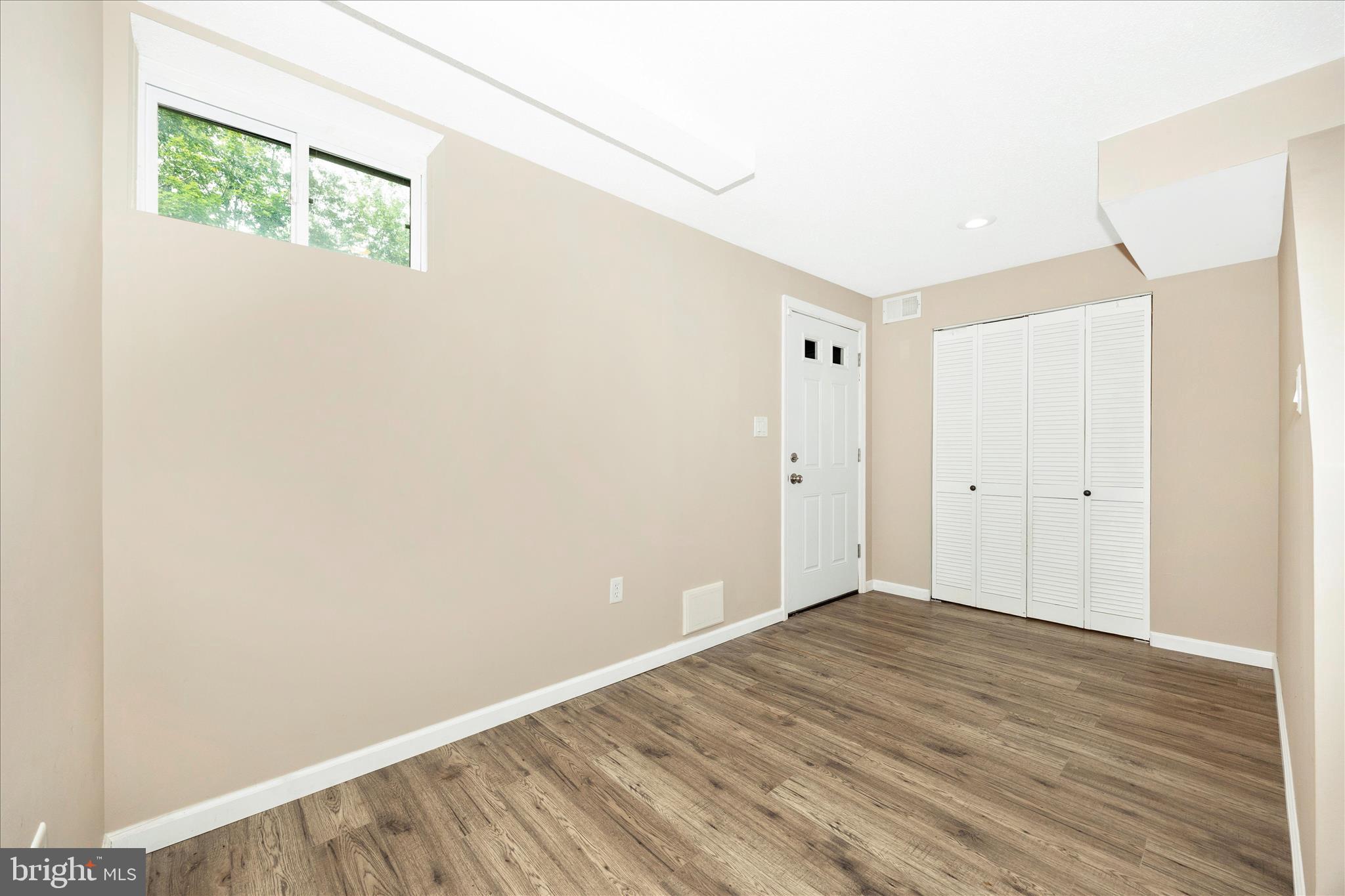 FORD ROAD ACRES - Residential