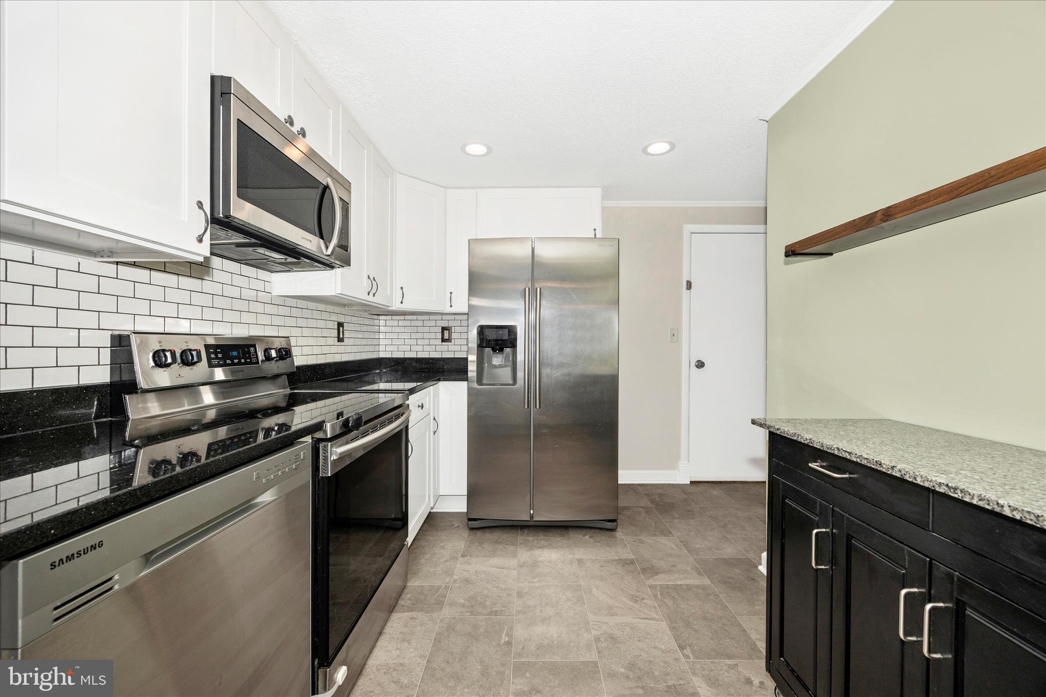 FORD ROAD ACRES - Residential