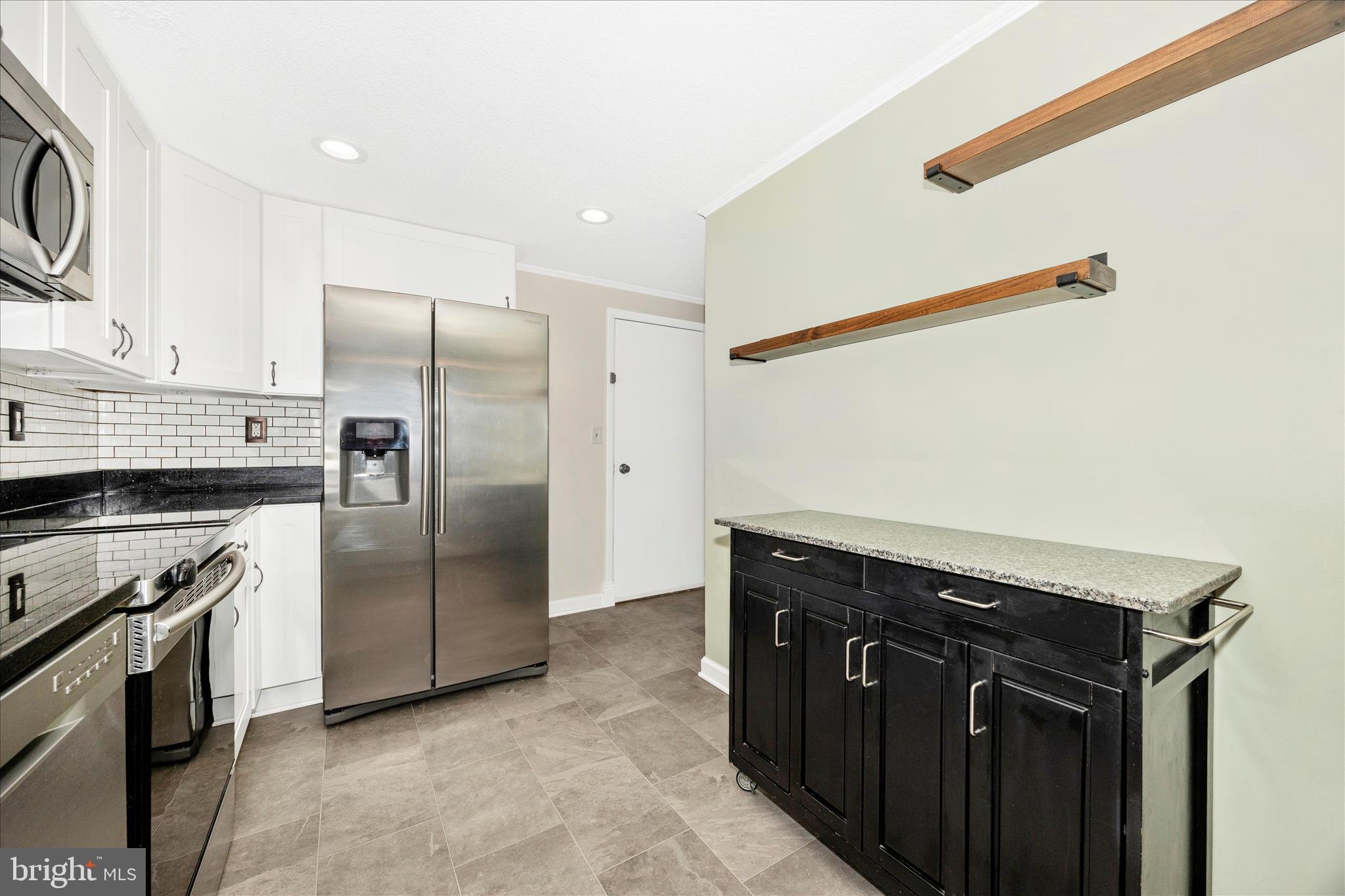FORD ROAD ACRES - Residential