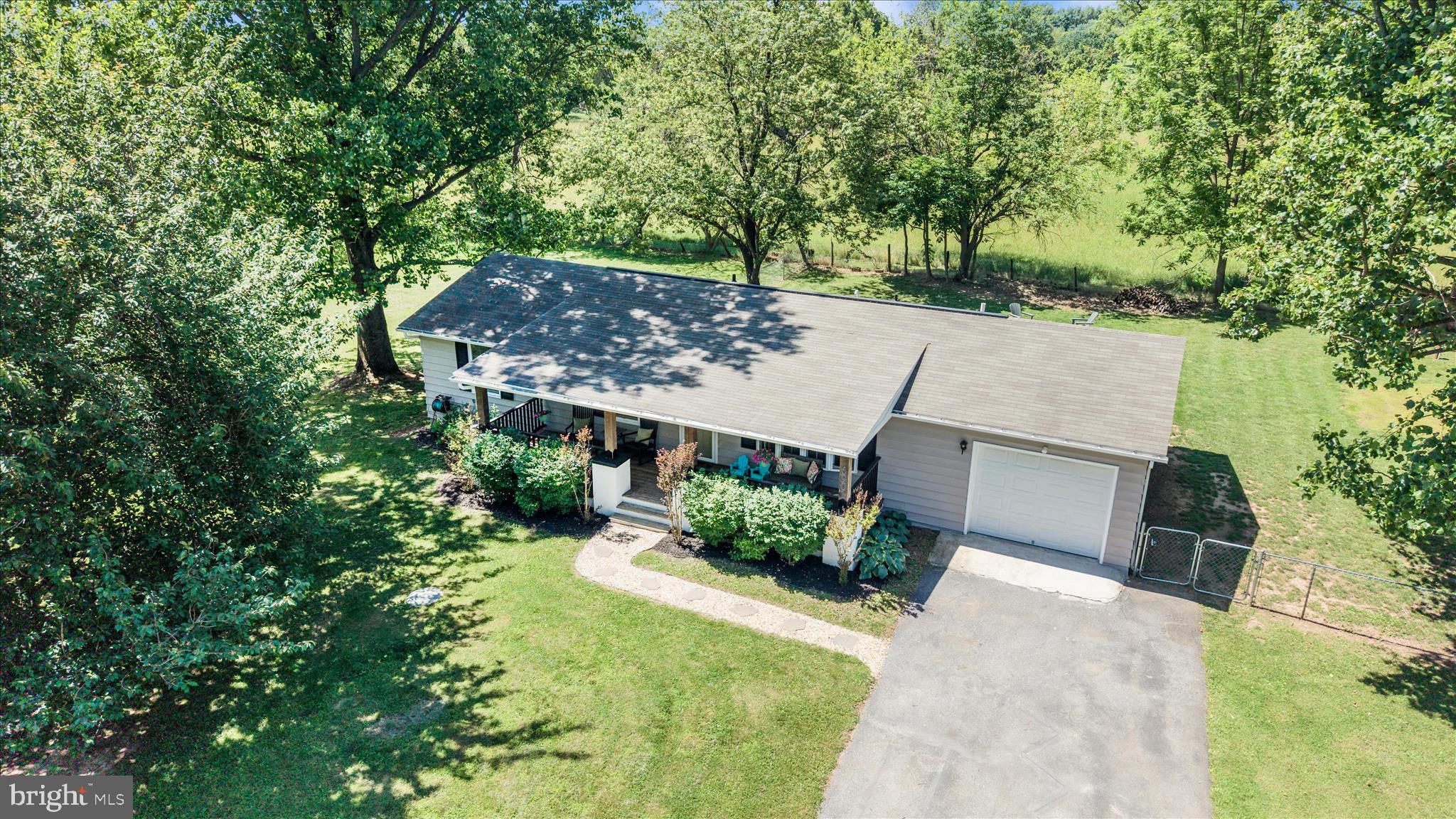 FORD ROAD ACRES - Residential