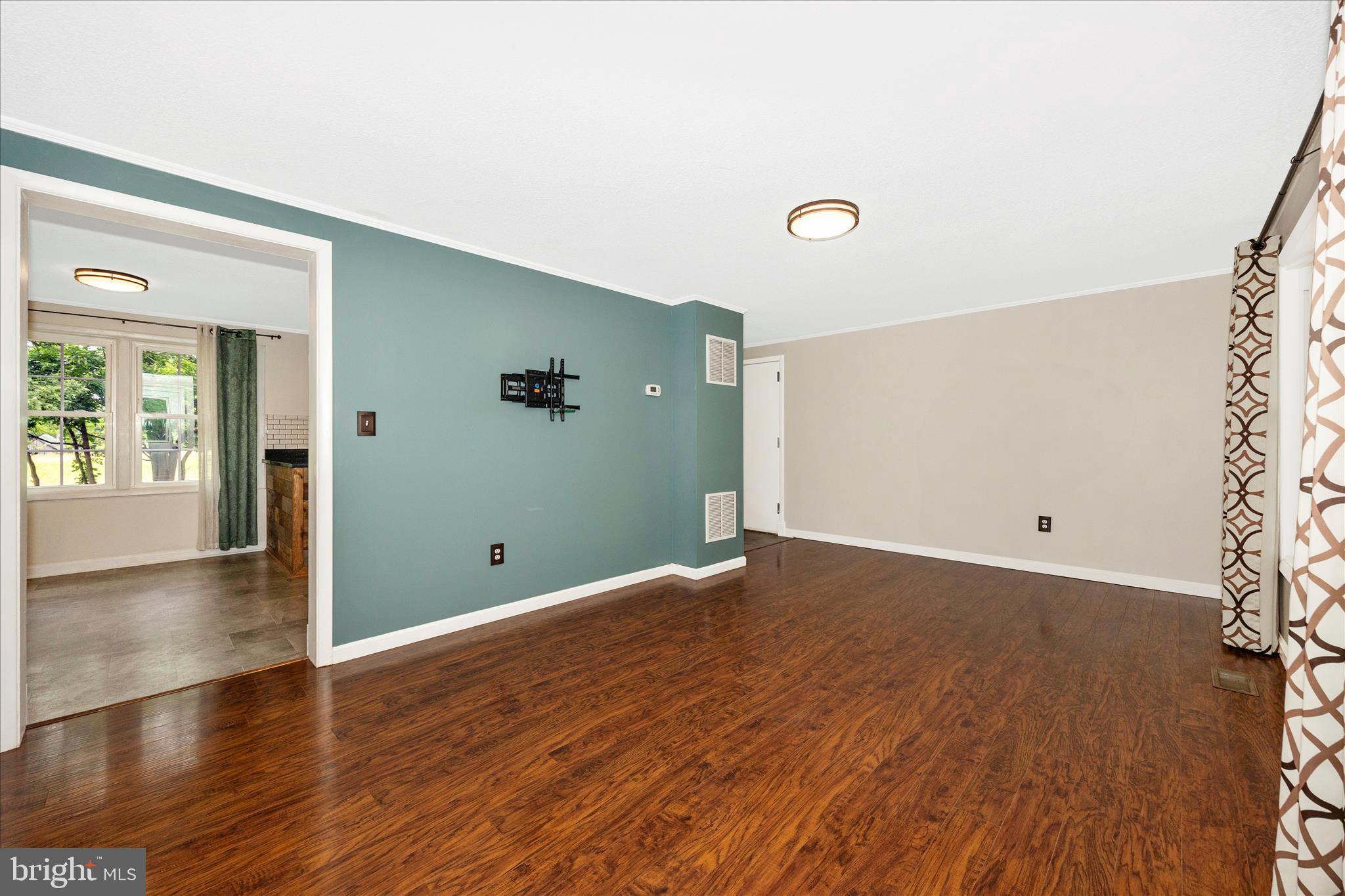 FORD ROAD ACRES - Residential