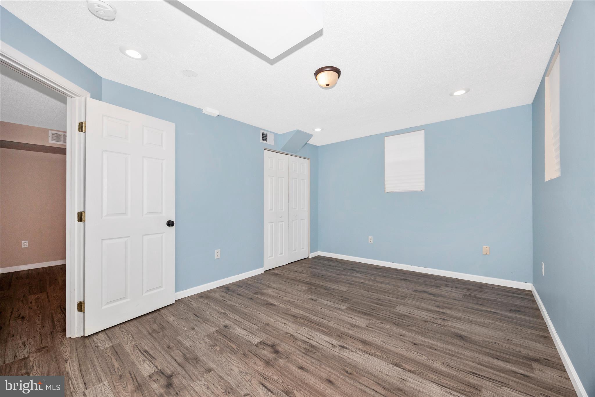 FORD ROAD ACRES - Residential