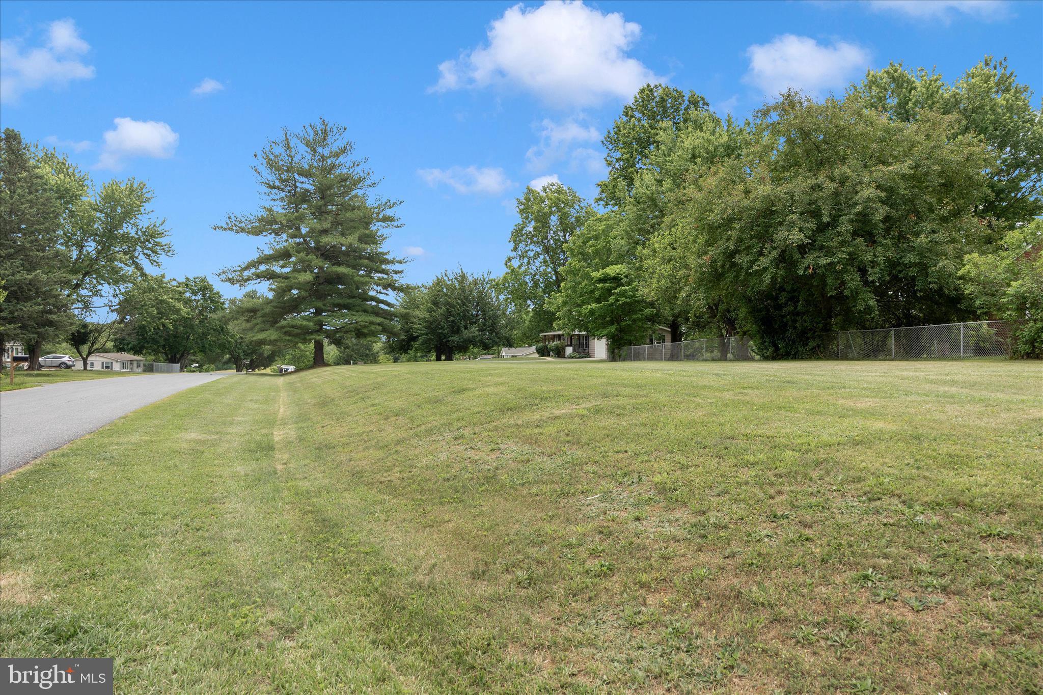 FORD ROAD ACRES - Residential